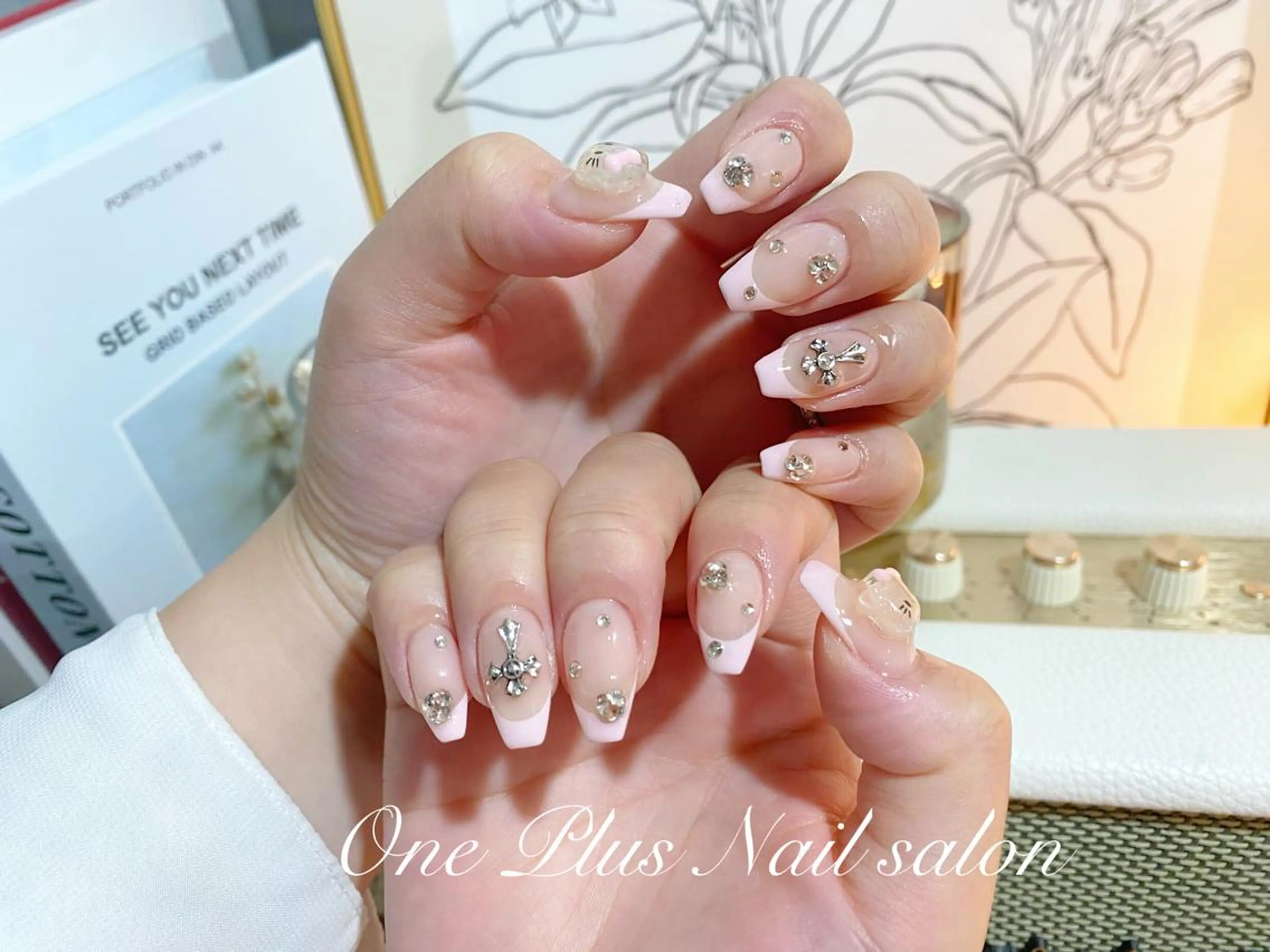 ネイル One Plus Nail Salonのネイルデザイン