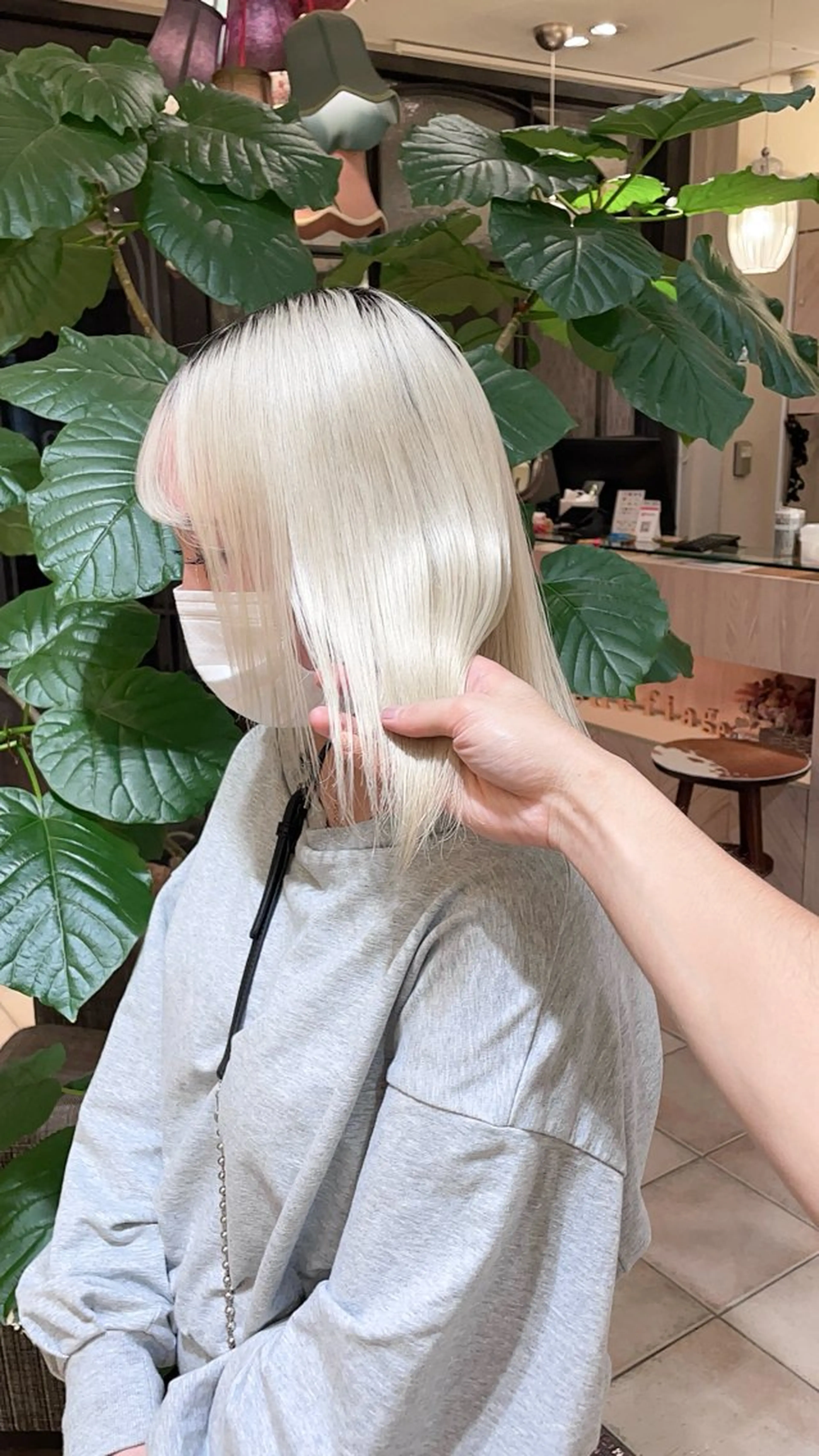 ミディアム カラー ブリーチ ケアブリーチ ハイトーンカラー ヘアカラー トリートメント tet 店長 RIKITOのヘアスタイル