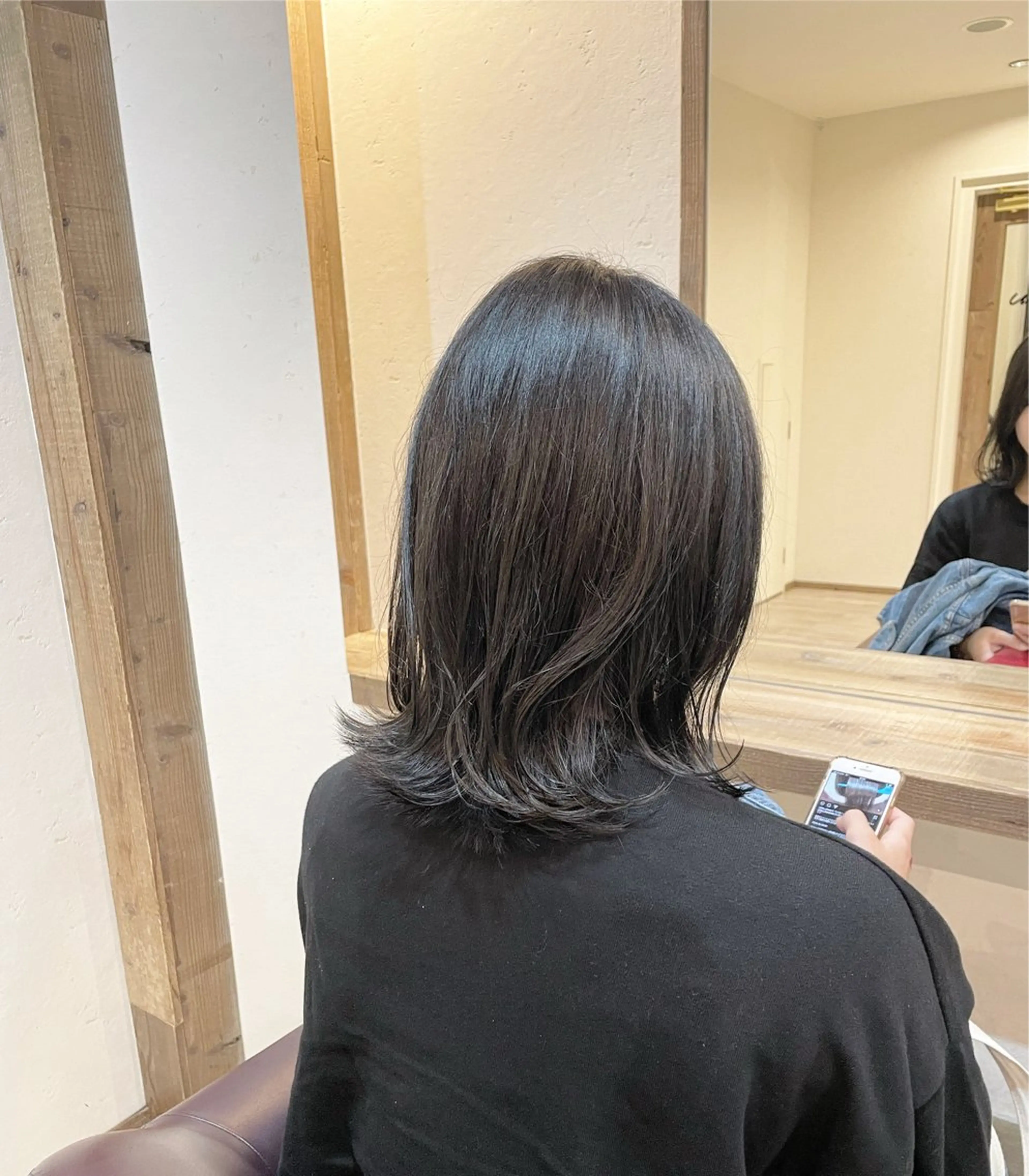 ショート カラー グレージュ ボブ くびれヘア カット トリートメント ニュアンスカラー🫧 加納のヘアスタイル