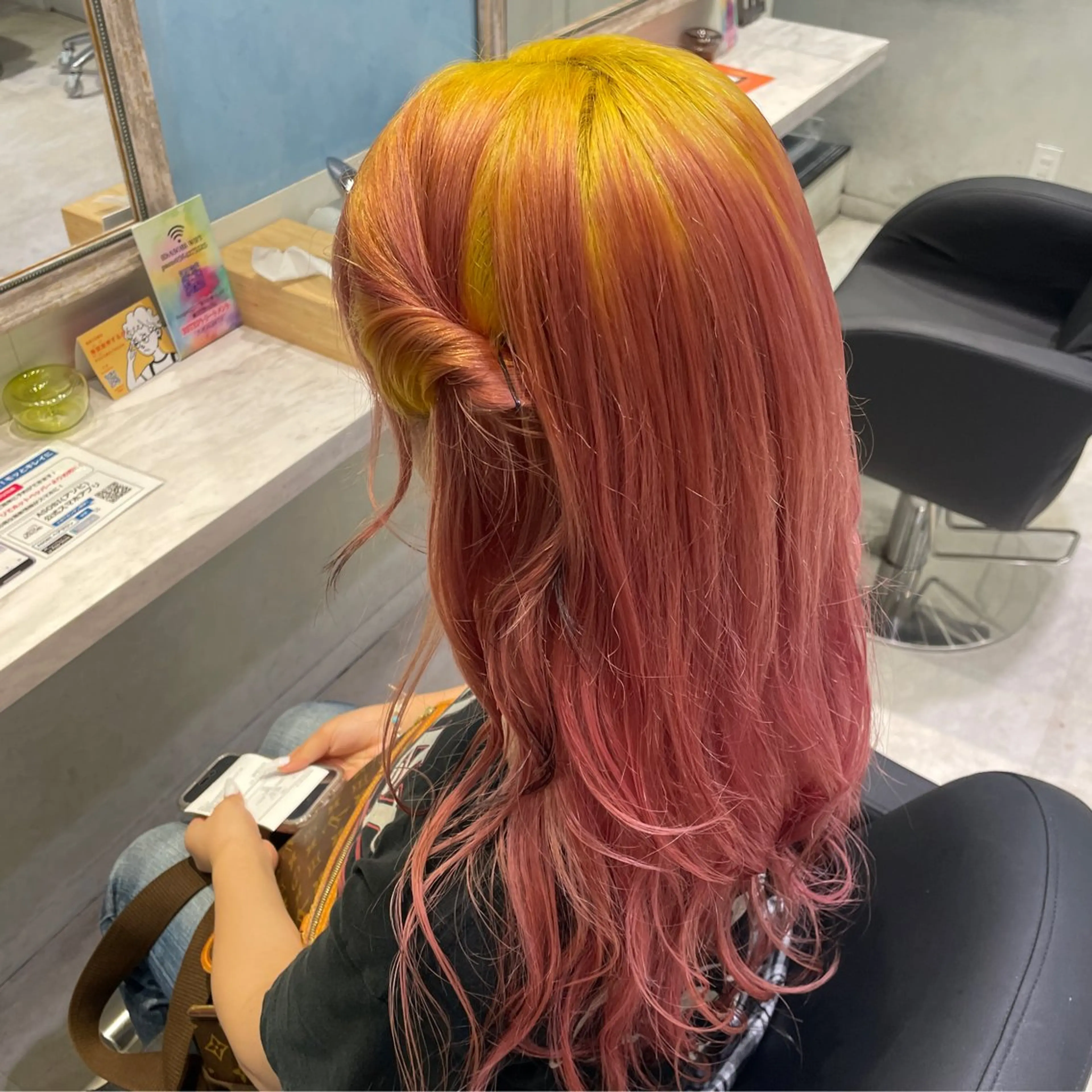 【🩵デザインカラー🩷】リタッチ➕カラー➕3stepトリートメント※リタッチのみのデザインカラーの写真