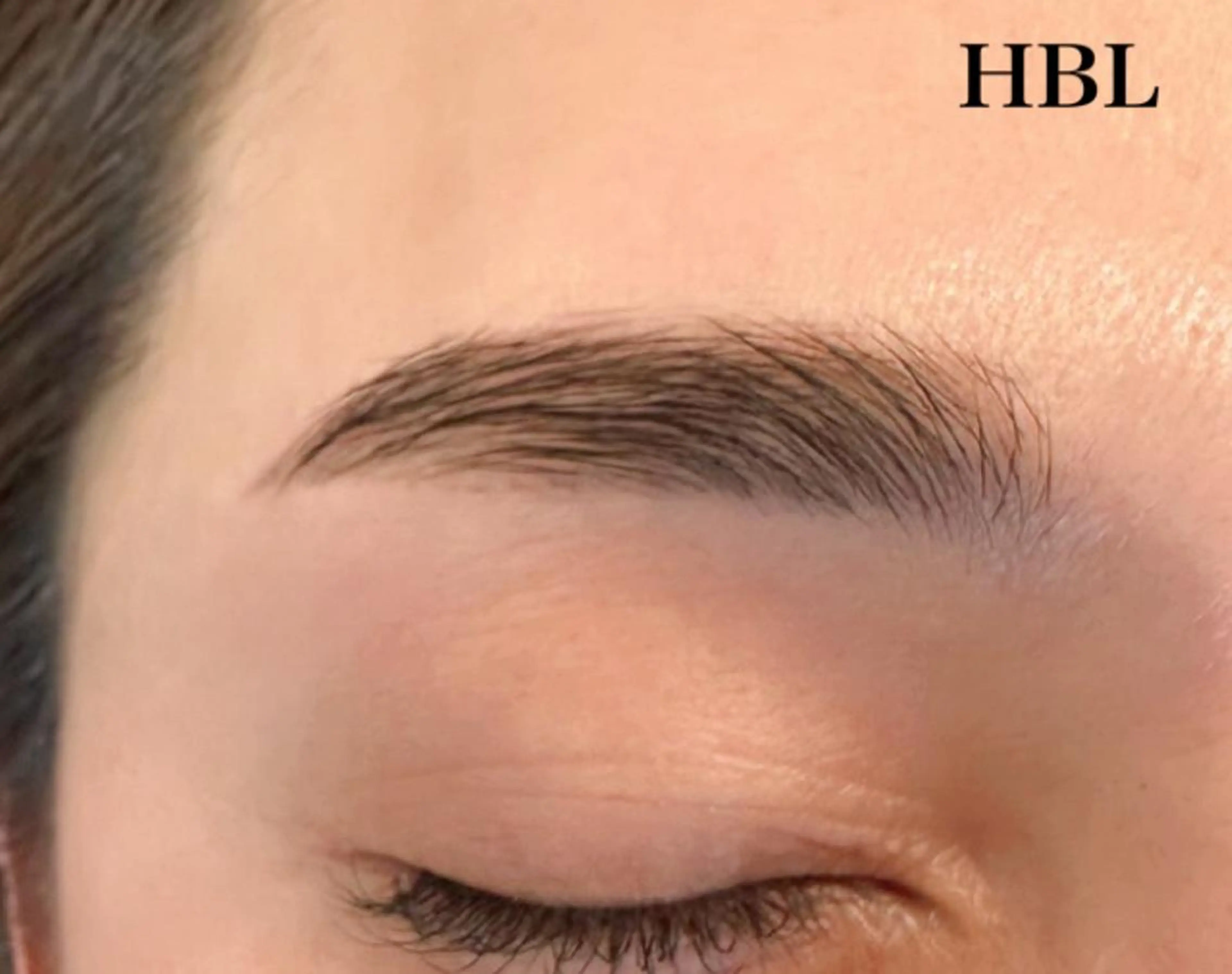 アイブロウ ハリウッドブロウリフト 🌟 C.La'i CHIHIRO🌟のマツエク・マツパデザイン