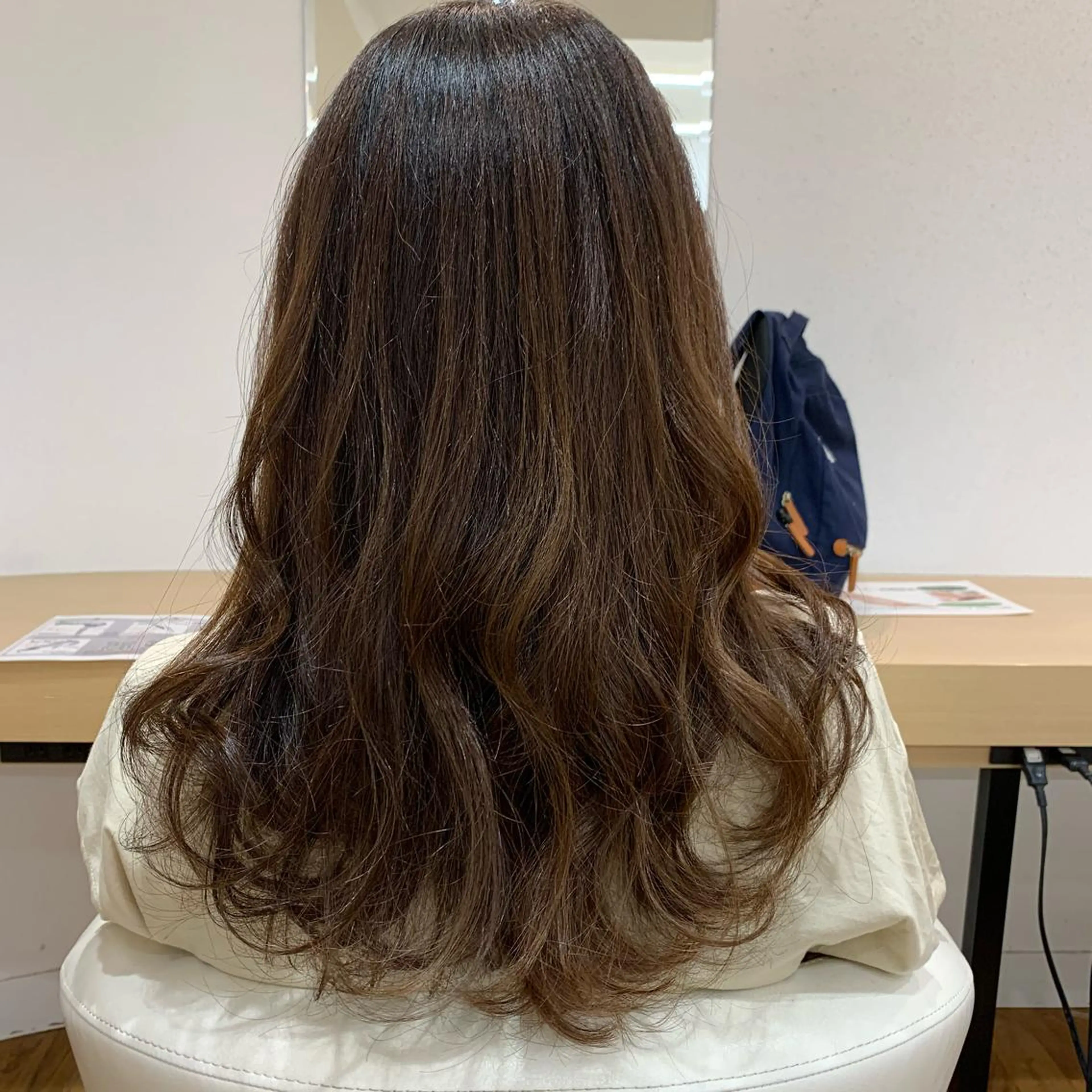 セミロング 大谷 菜月のヘアスタイル