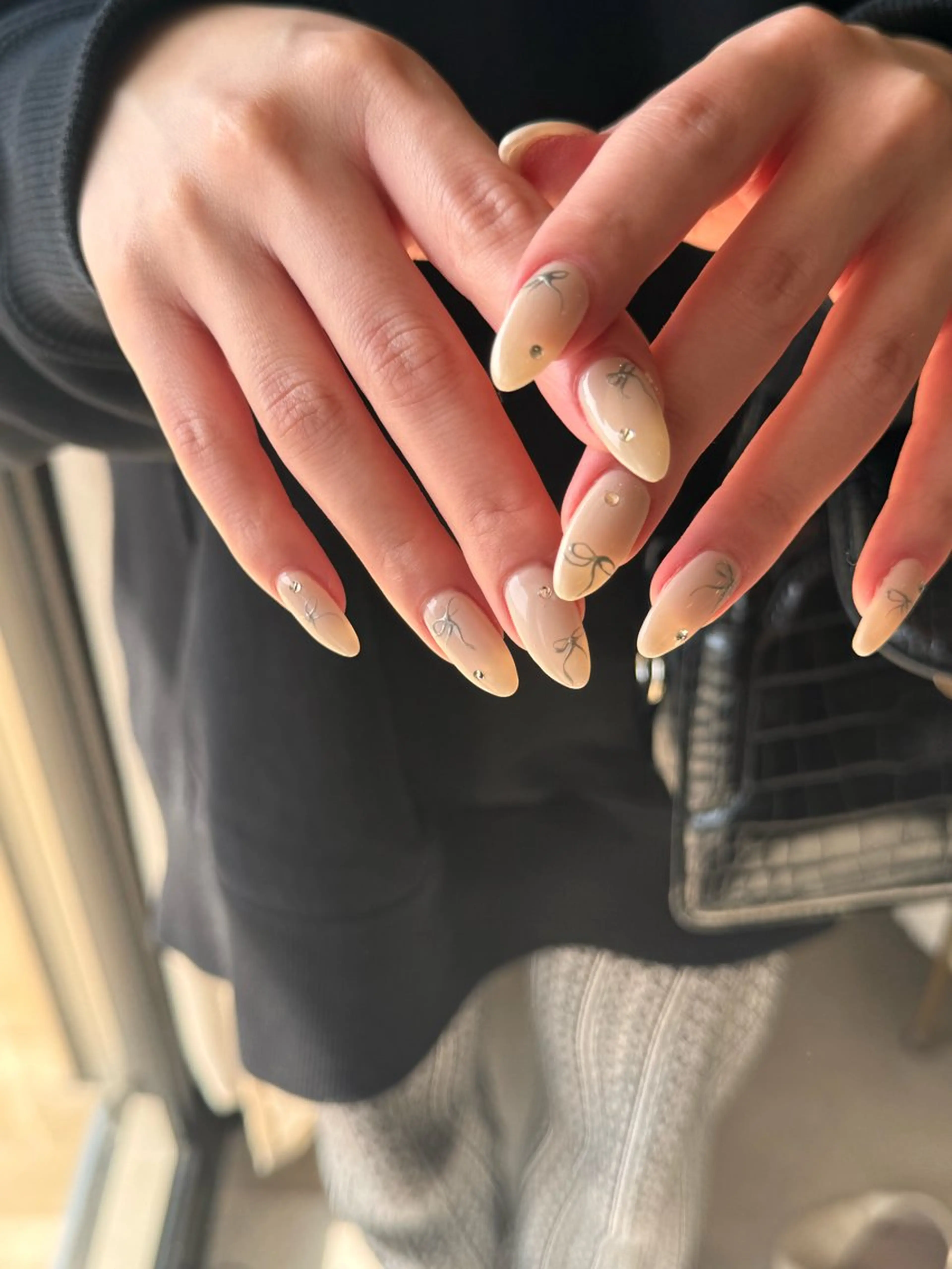 ネイル ハンドネイル nailsalon YOLOのネイルデザイン