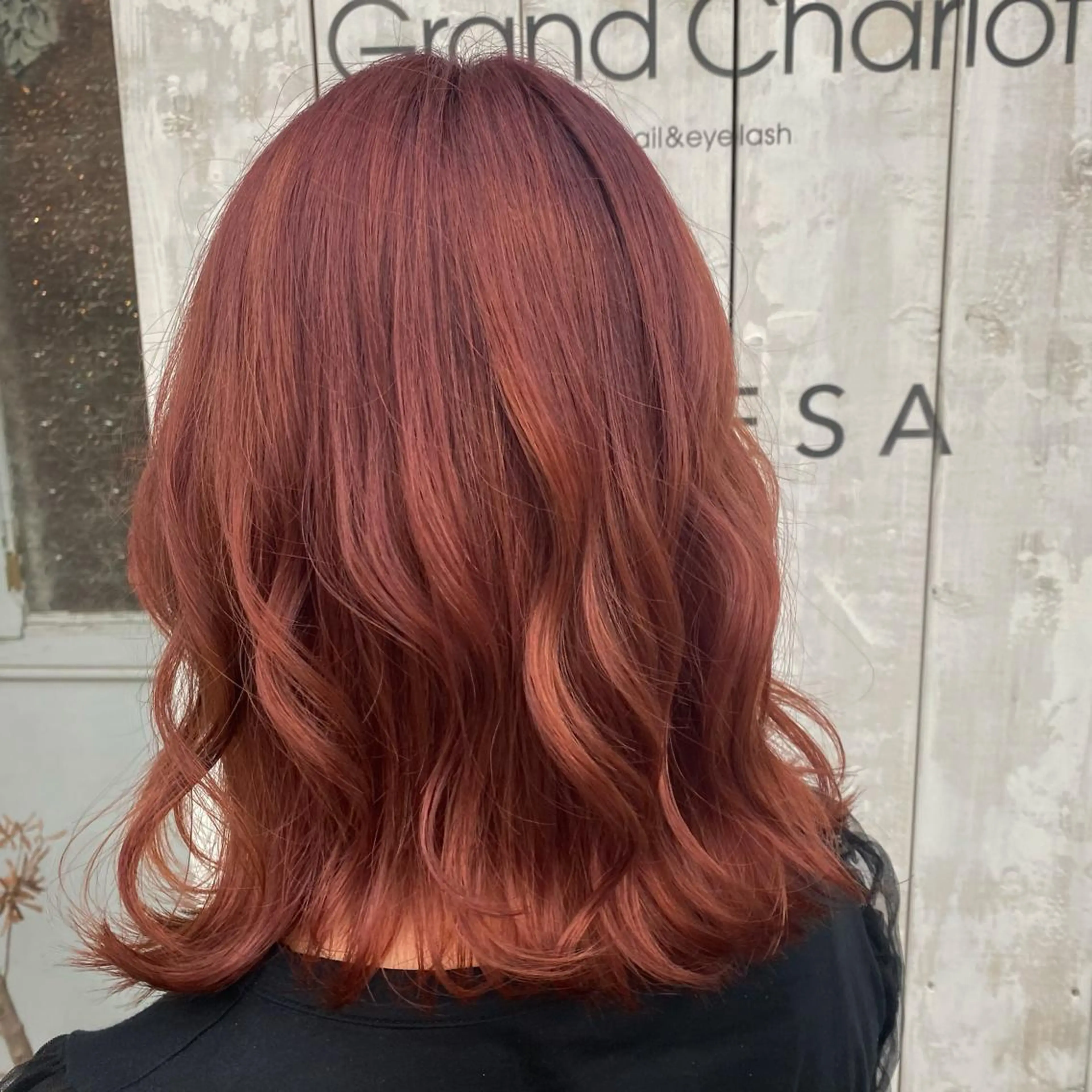 ミディアム カラー Sia中野新橋 田中 優莉乃のヘアスタイル