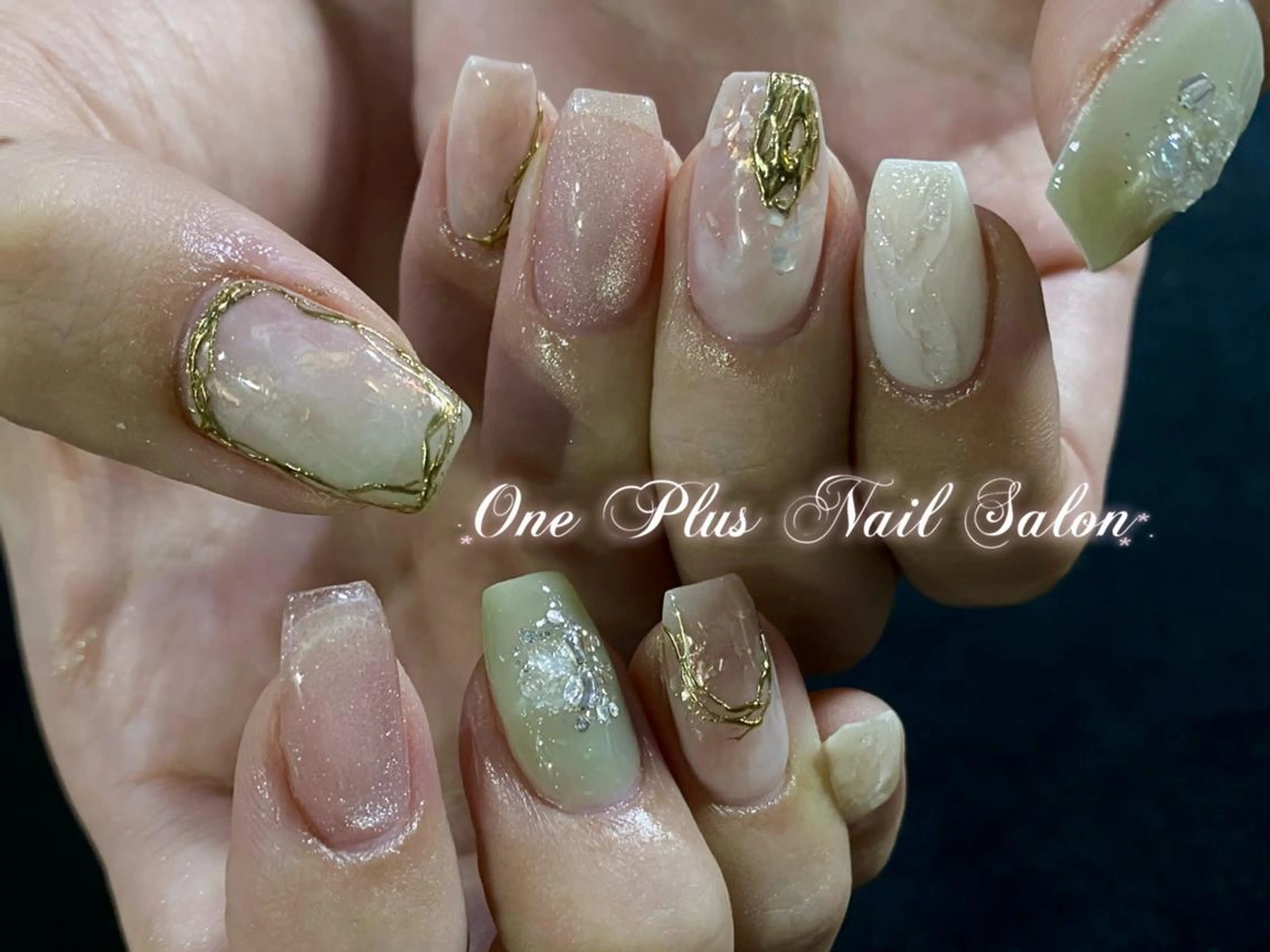 ネイル ワンホンネイル One Plus Nail Salonのネイルデザイン