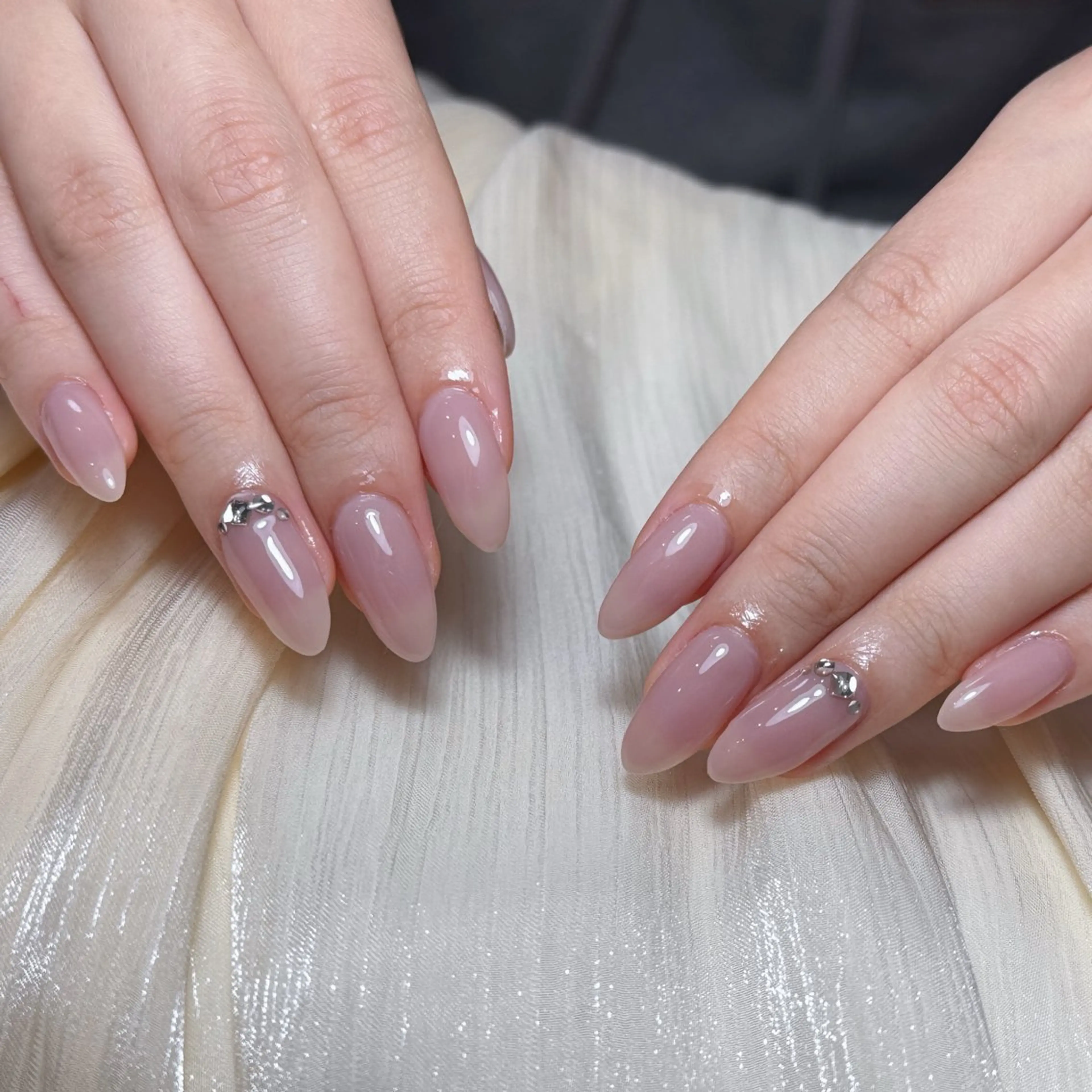 ネイル アートネイル オーロラネイル ガーリー キラキラネイル 韓国ネイル ハンドネイル hijiri 💅のネイルデザイン