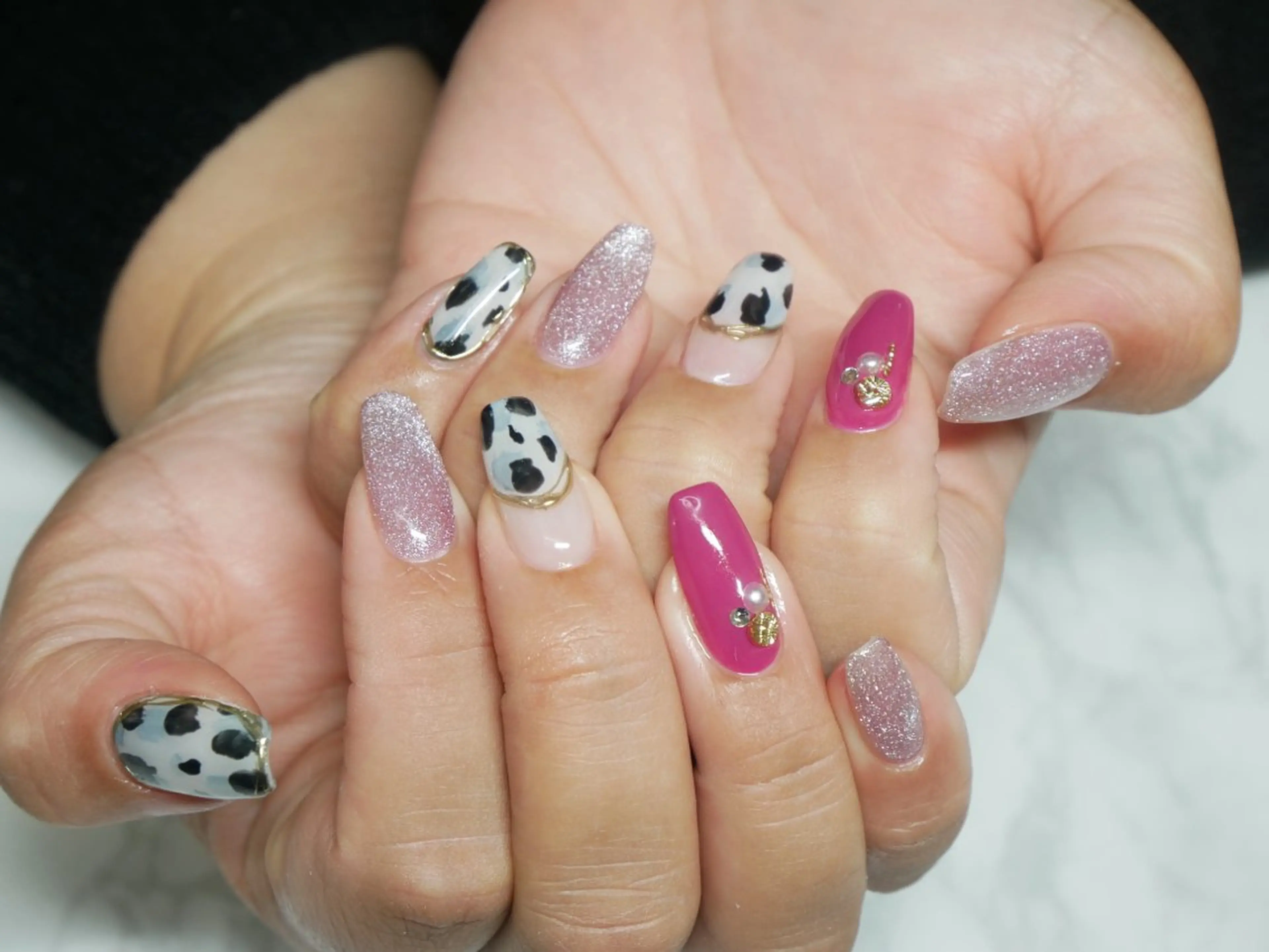 ネイル アートネイル レイジー スワンのネイルデザイン