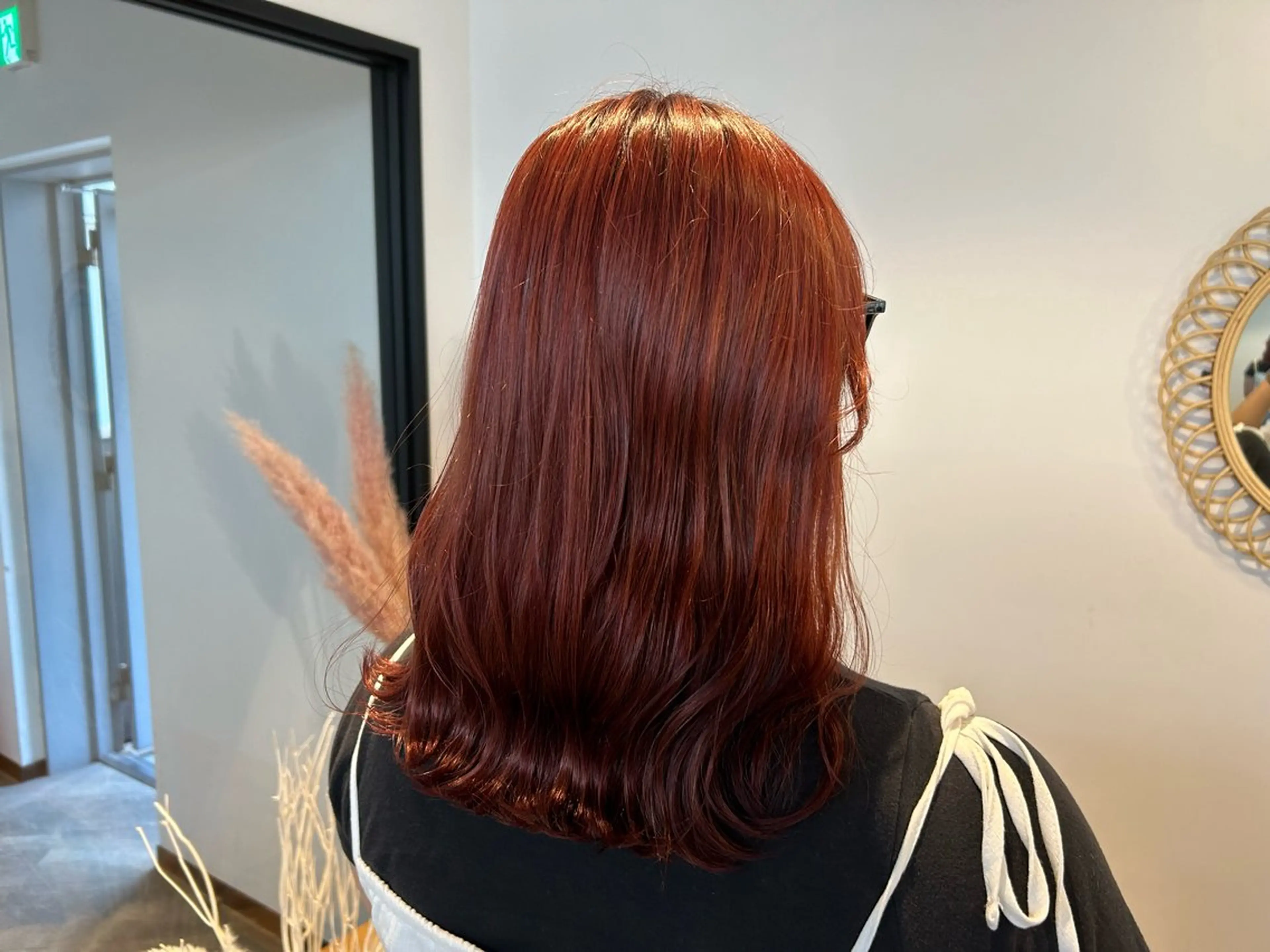 セミロング カラー KOTOMI .のヘアスタイル