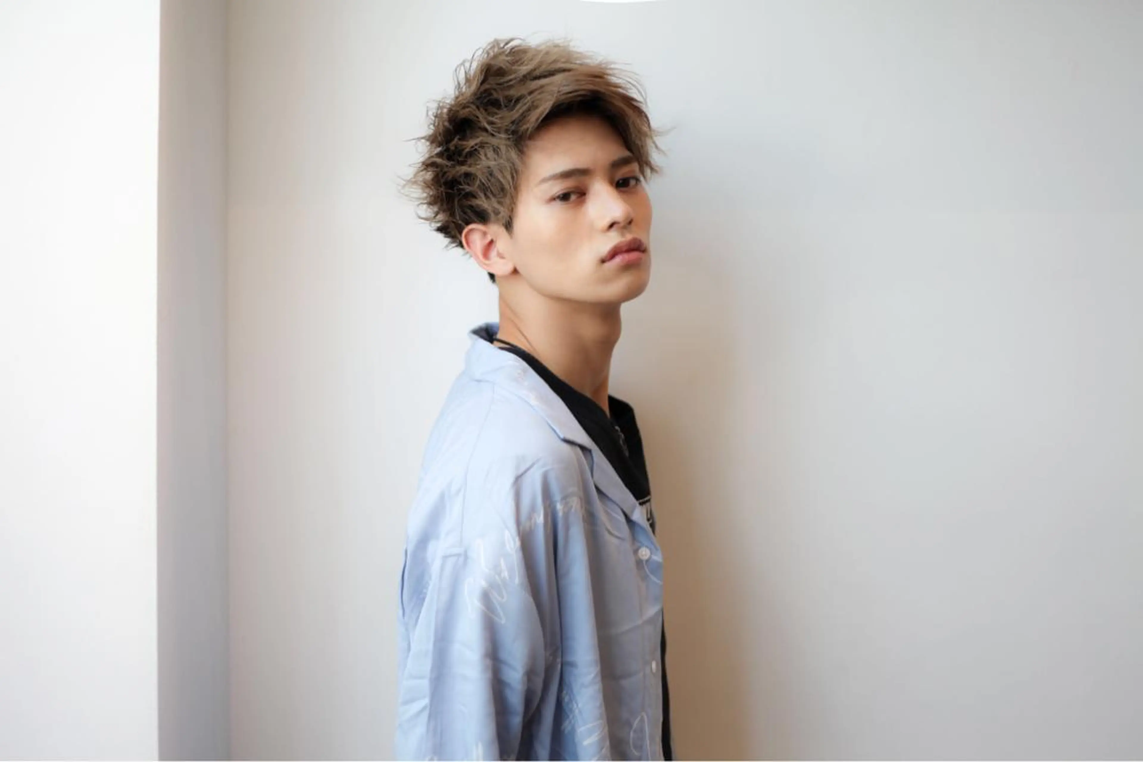 ショート カラー メンズ カット ヘアカラー VIVIE【ヴィヴィ】所属・髪質改善/韓国風 レイヤー/田村祐樹のヘアスタイル