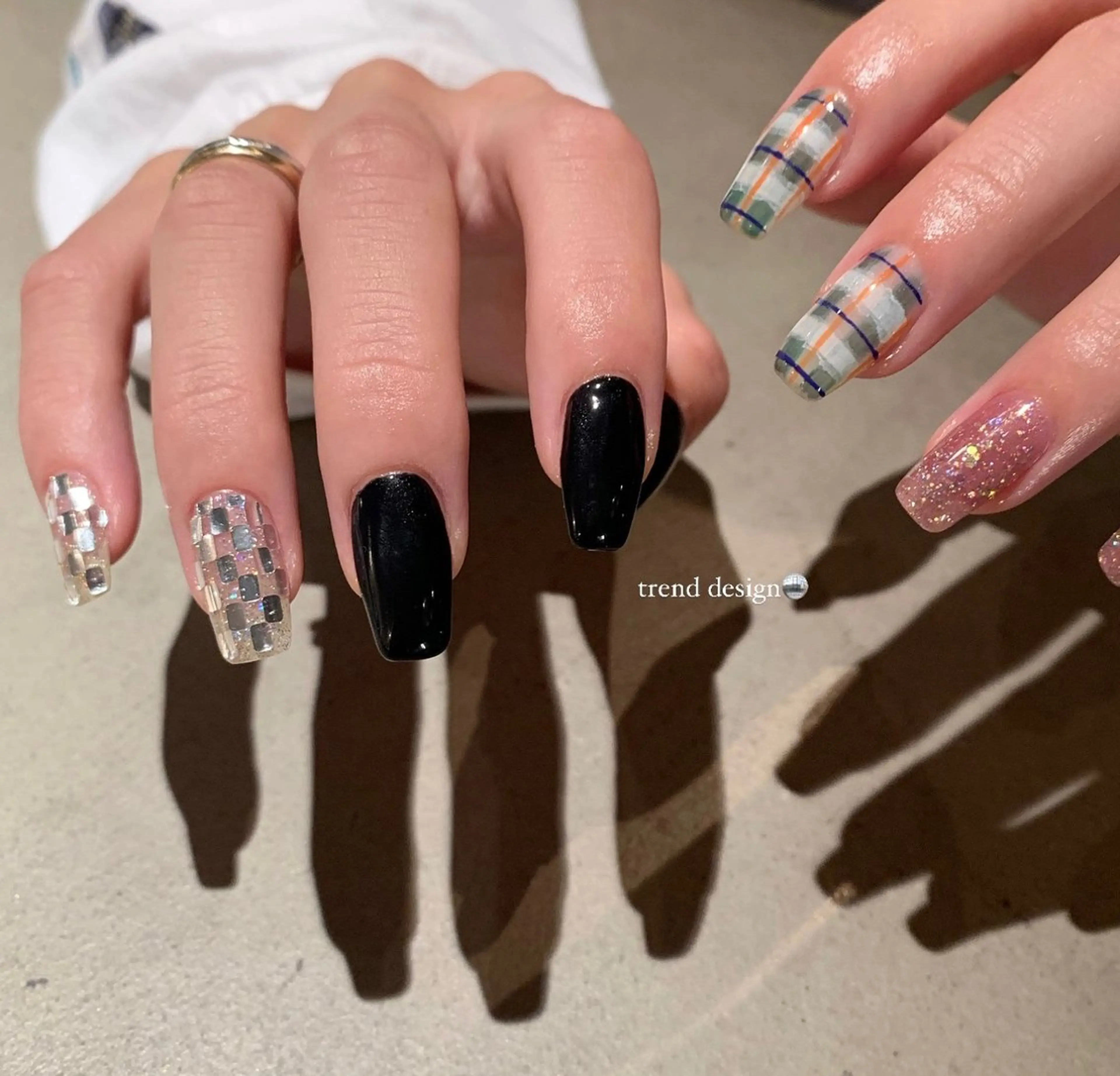 🖐🏻デザイン5本持ち込みアート(オンのみ)の写真