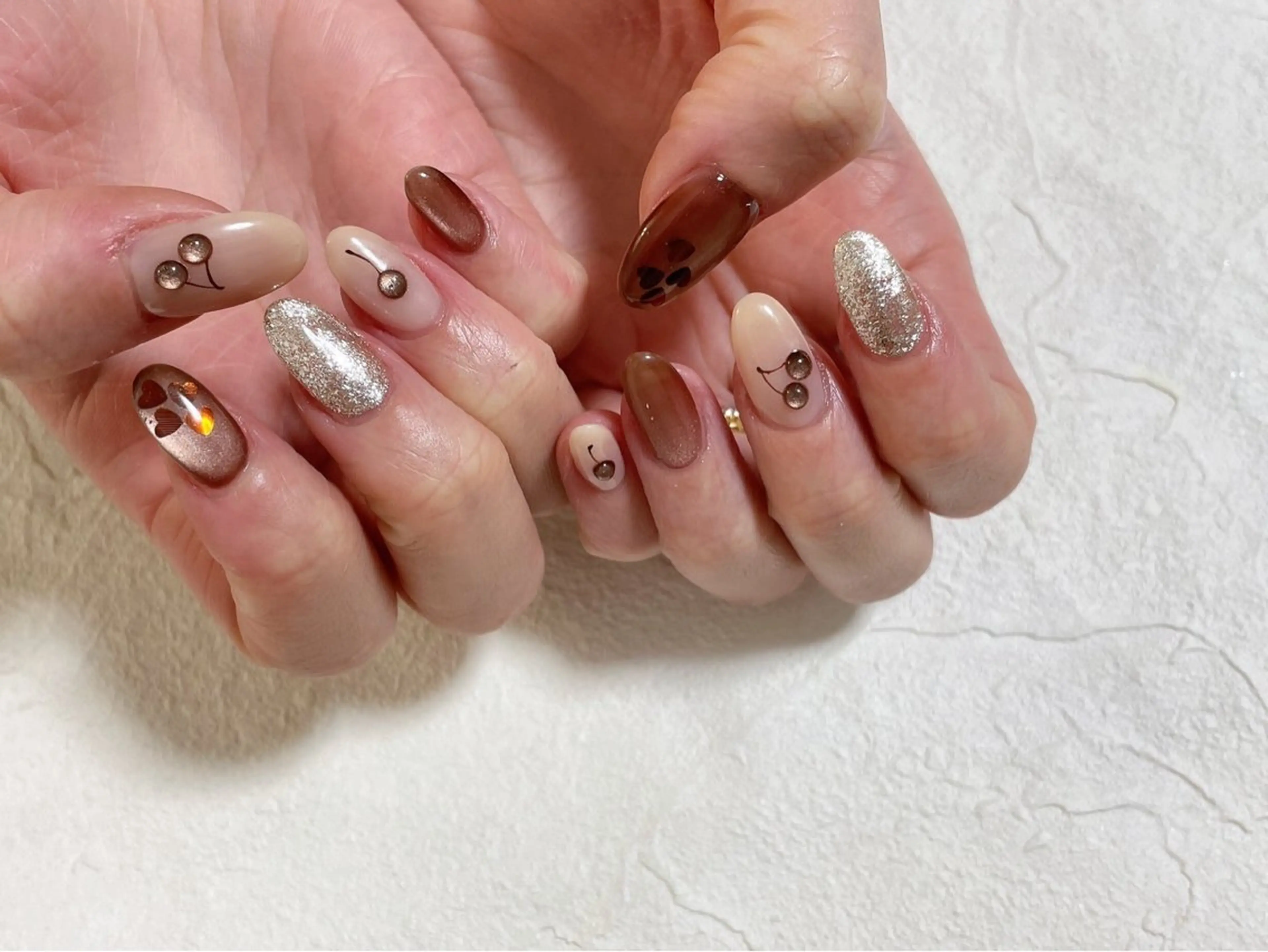 ネイル オーロラネイル フットネイル フレンチネイル ジェルネイル 韓国ネイル ハンドネイル kikinail 溝の口のネイルデザイン