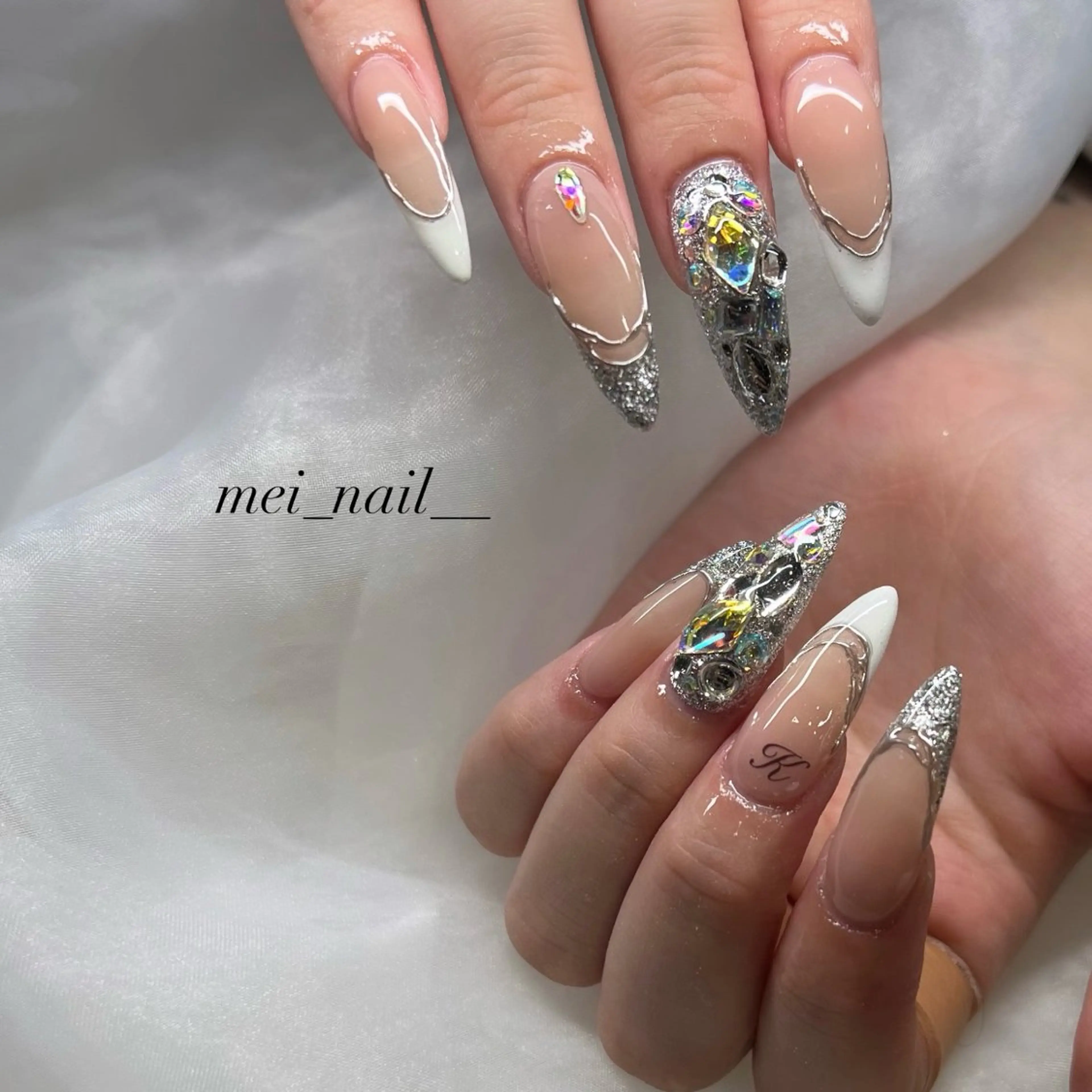 ネイル est nail所属・永山 芽生子のネイルデザイン