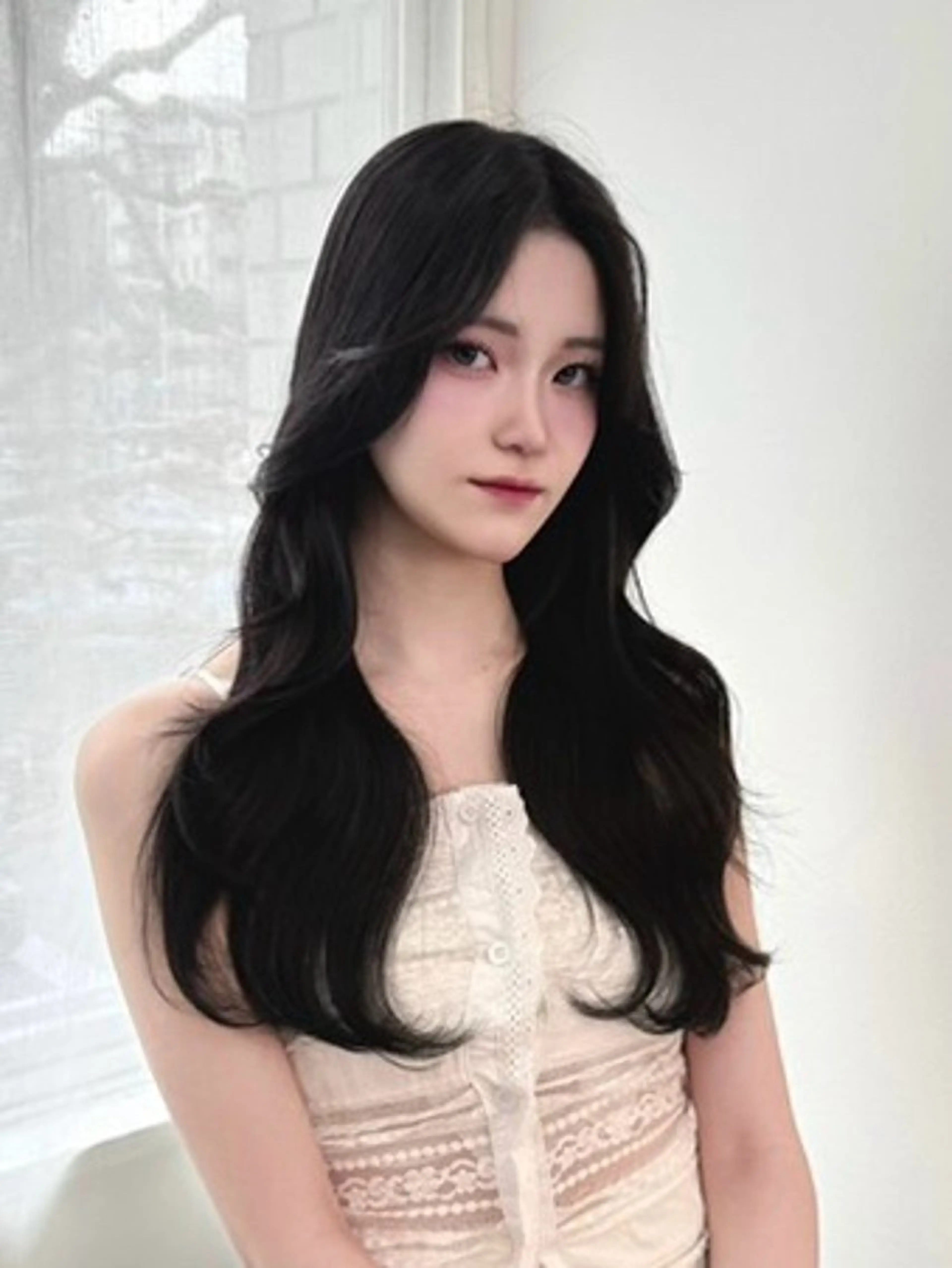 ロング カラー ヘアアレンジ 透明感カラー ヨシンモリ レイヤーカット カット ヘアカラー トリートメント なな💎韓国系/ 渋谷💎のヘアスタイル