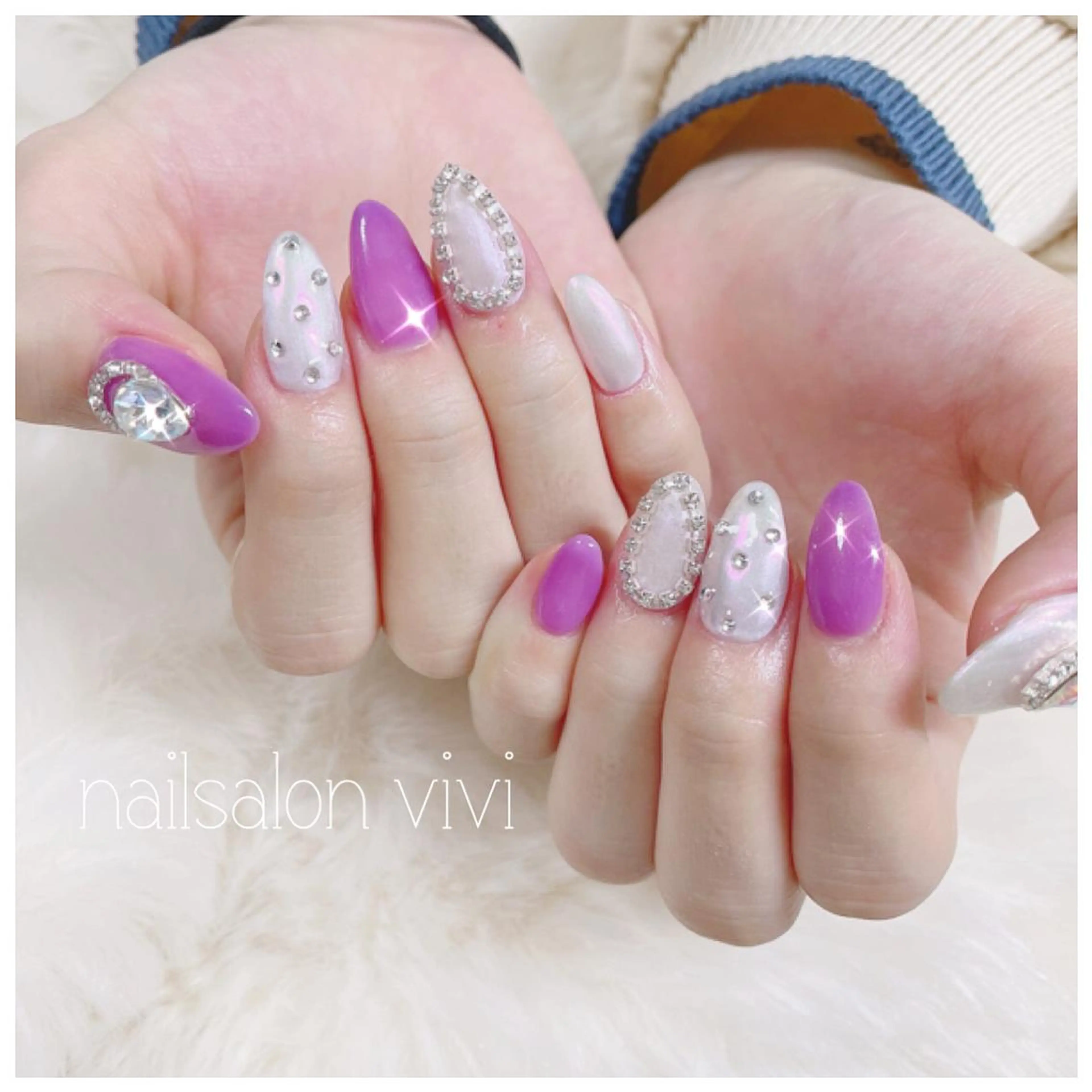 ネイル ＶＩＶＩ nailsalonのネイルデザイン