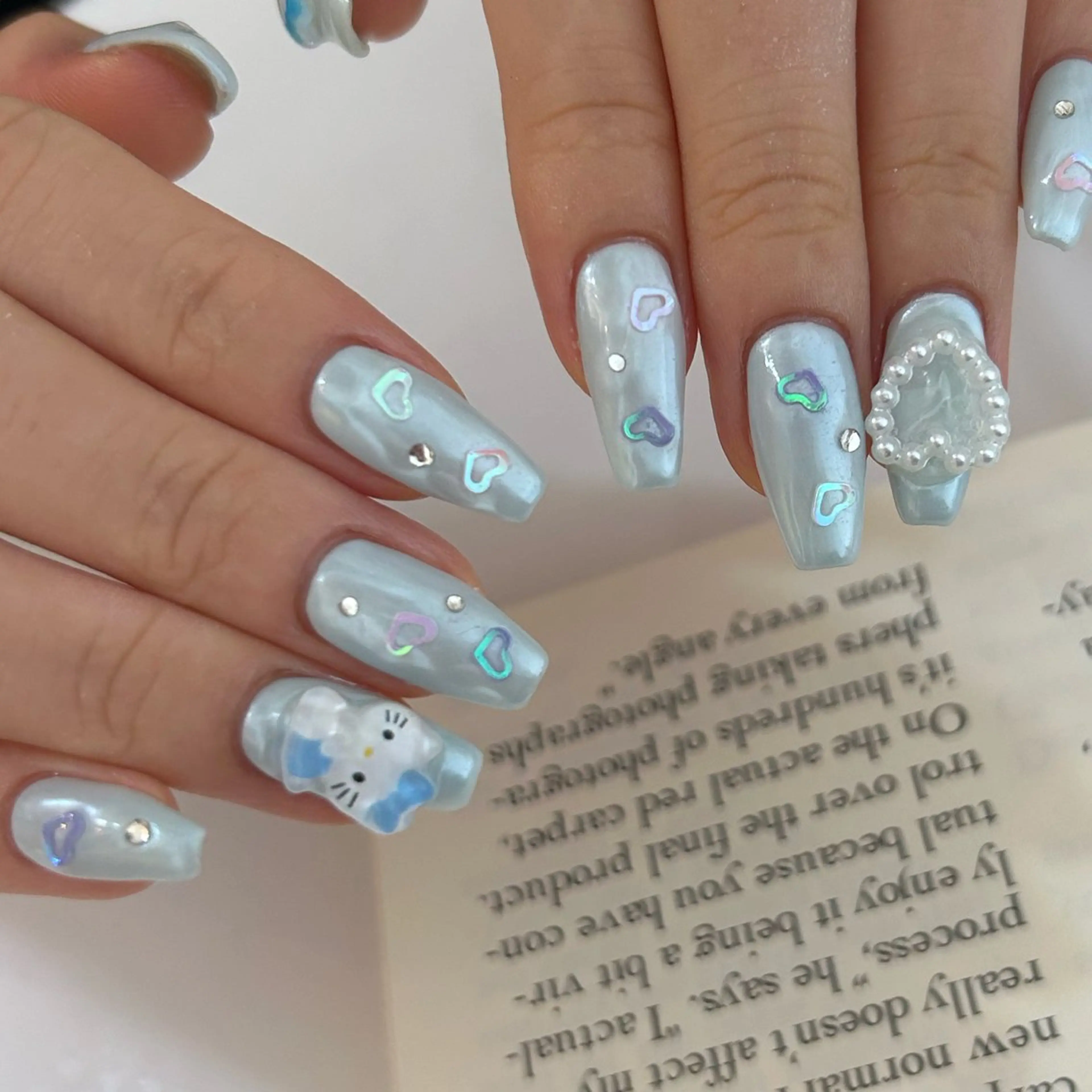 ネイル ハンドネイル ViViA momokaのネイルデザイン