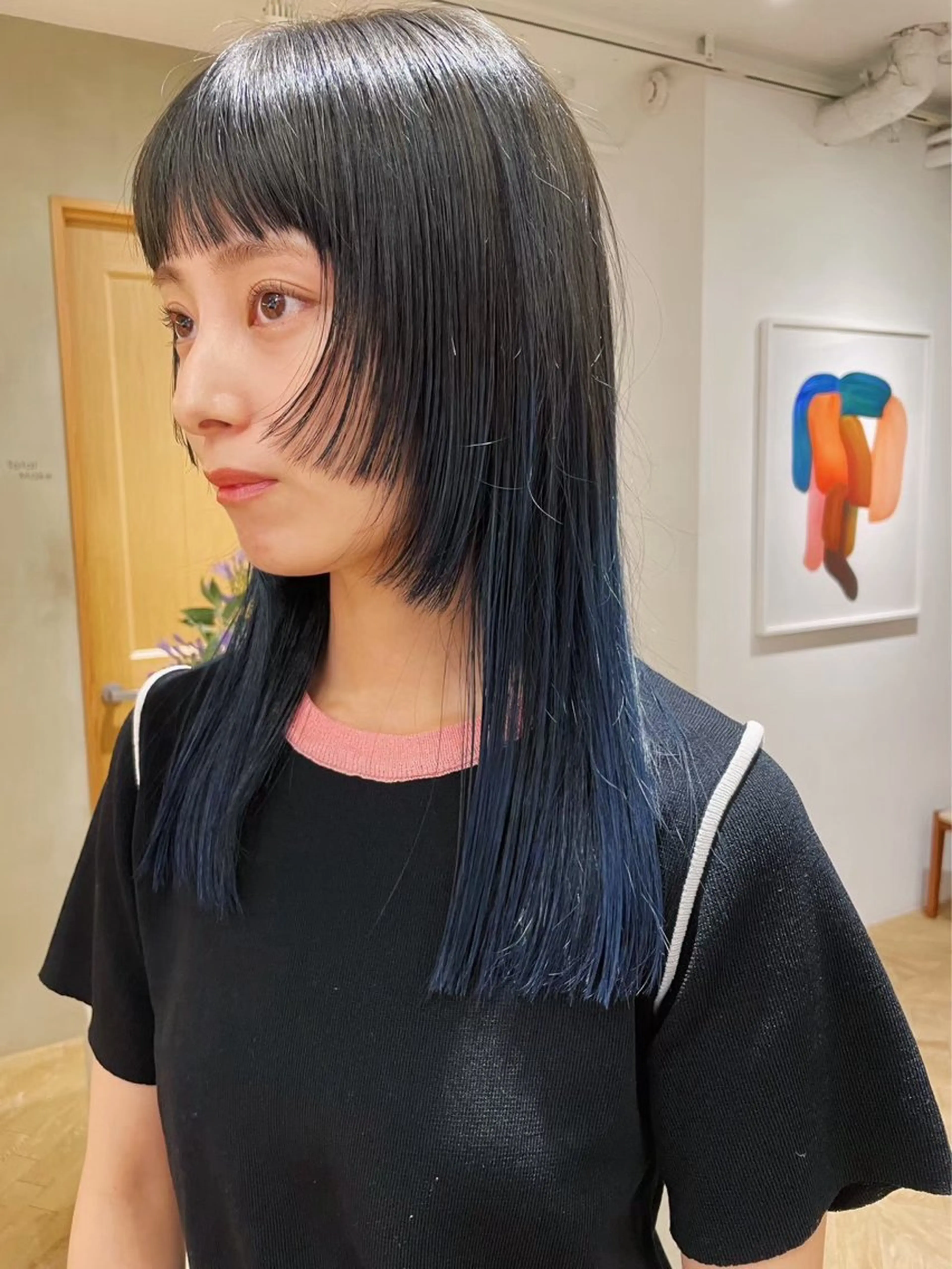 カラー 黒髪 ブルーカラー ブルーブラック グラデーションカラー くすみカラー/ パーマ/ろーれんのヘアスタイル