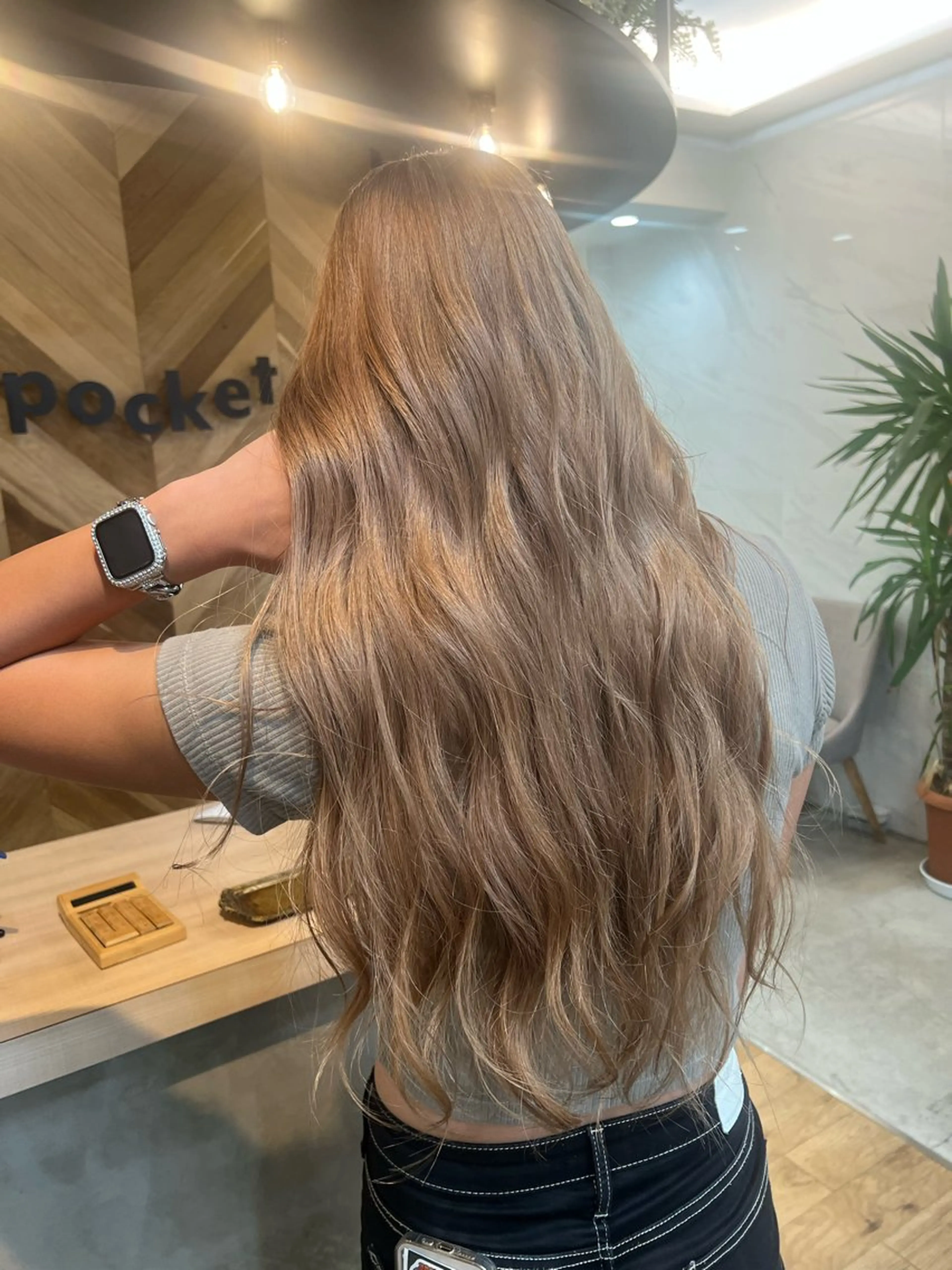 ロング カラー ハイトーンカラー ヘアカラー 🩶韓国/似合わせ/ さわ🩶のヘアスタイル