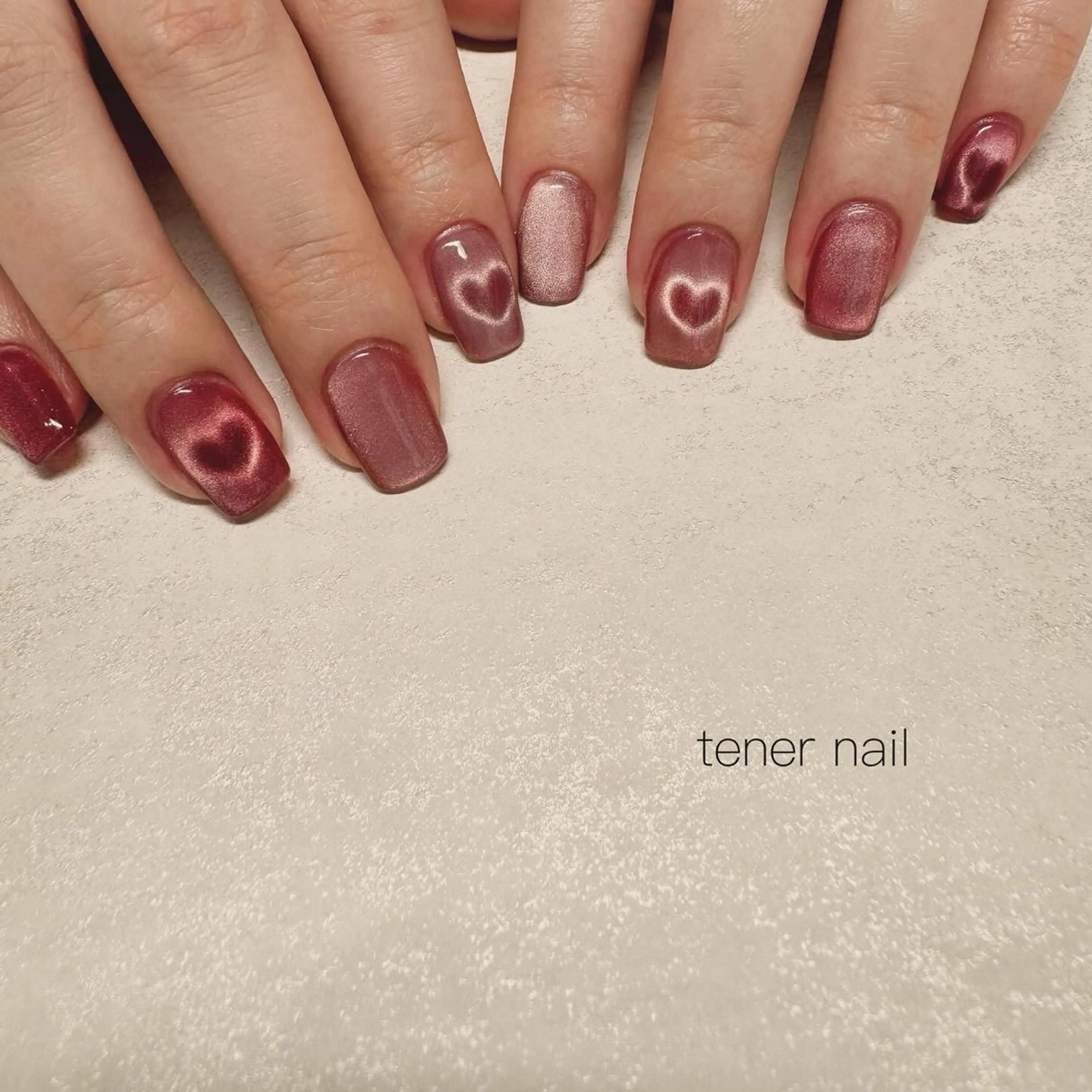 ネイル ハート マグネットネイル tener  nail  テネルネイル所属・テネルネイル tener nailのネイルデザイン