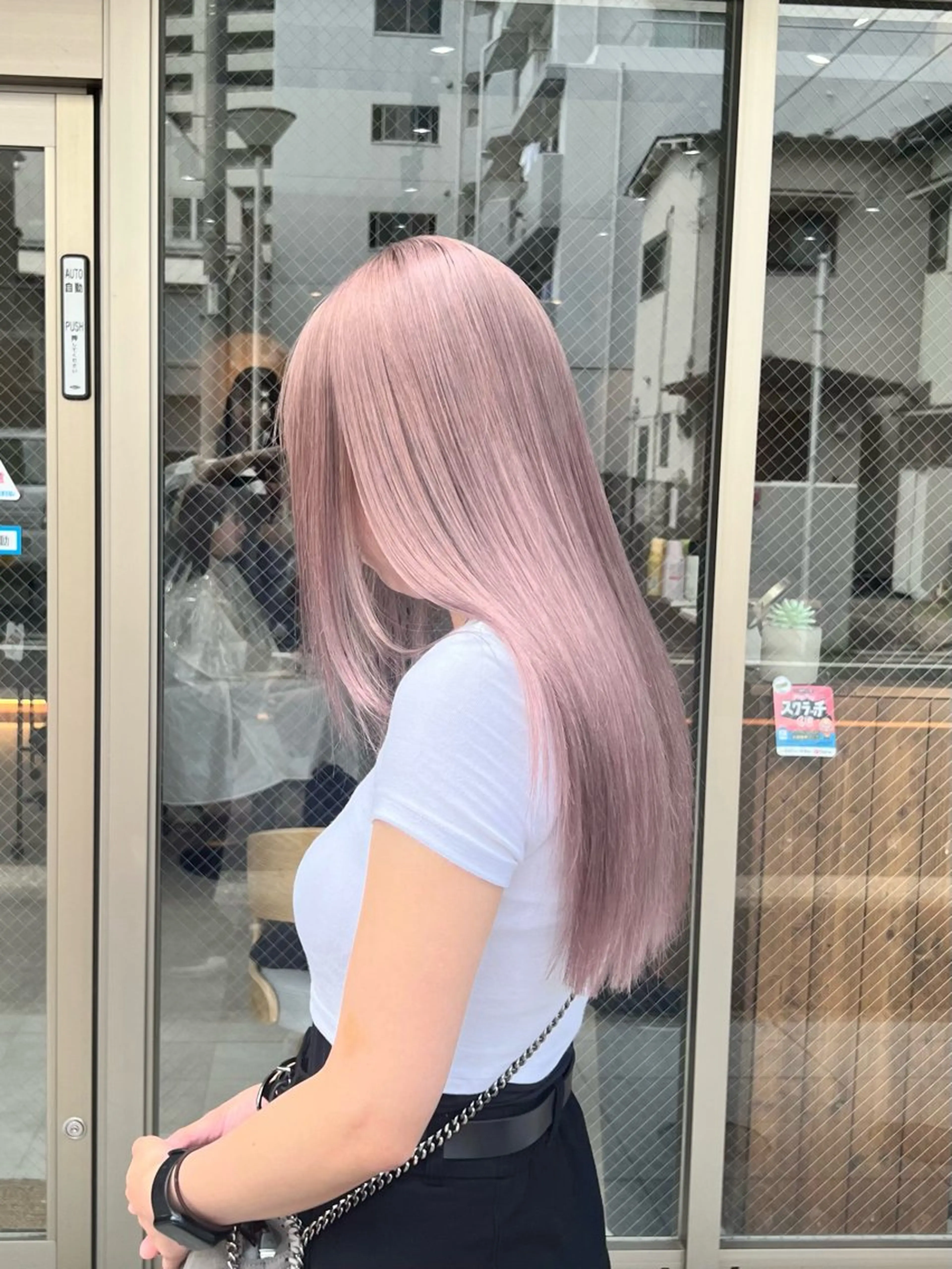 ロング カラー ピンクカラー カット ヘアカラー ムラ修正💎 艶髪ハイトーン💎のヘアスタイル