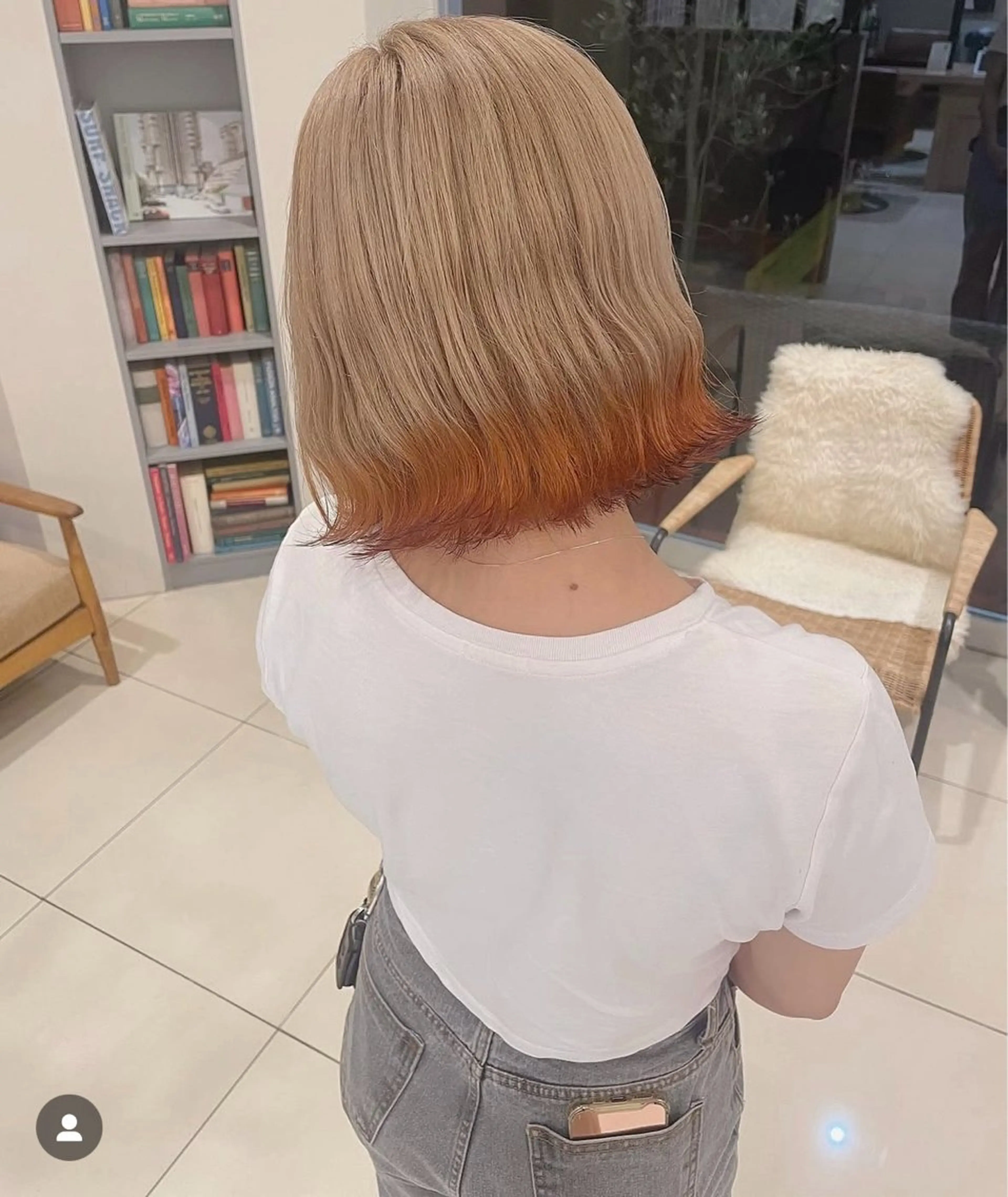 ショート カラー 三ツ木 真由のヘアスタイル