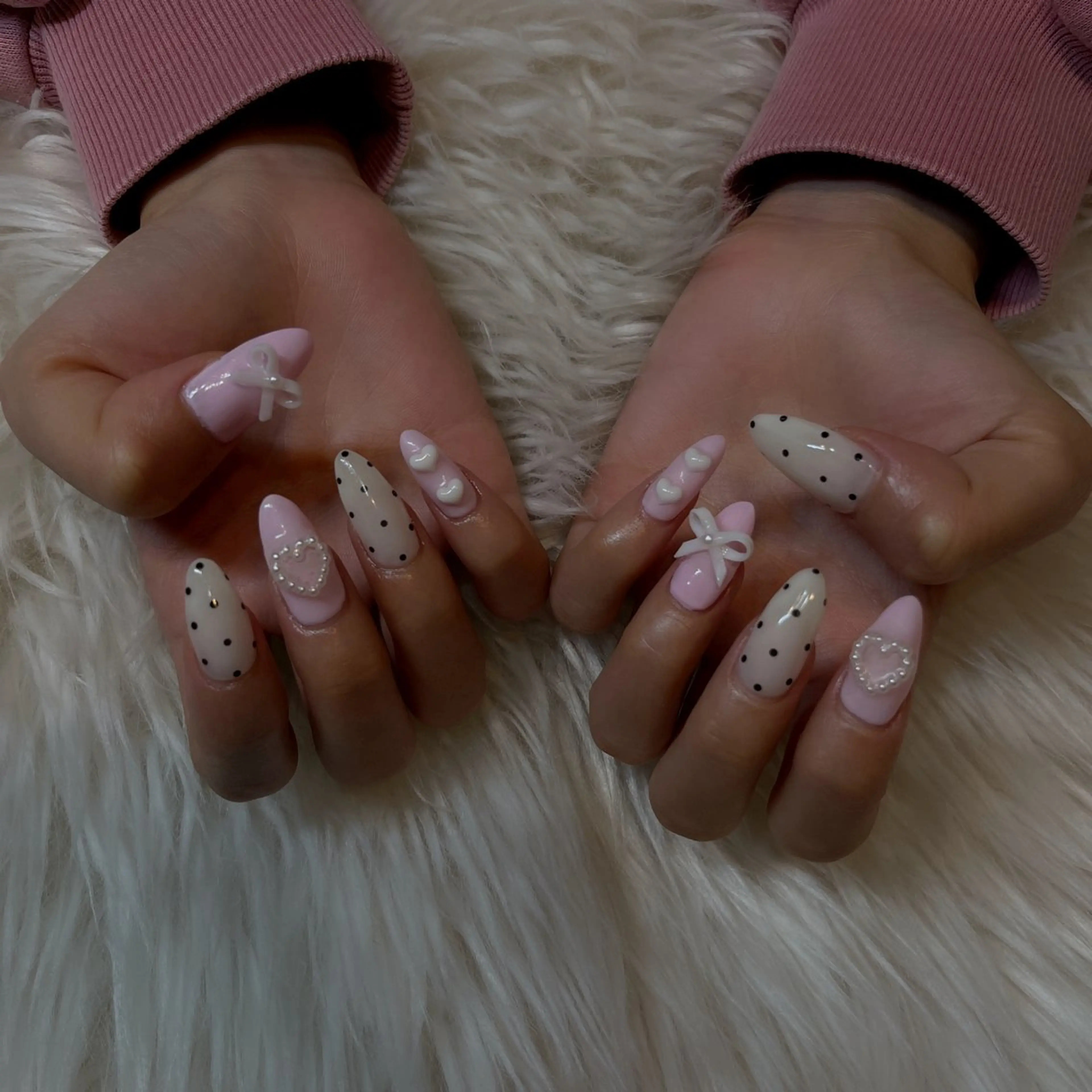 メンズ ネイル ドット ガーリー ハート ピンク ハンドネイル Private Atelierのネイルデザイン