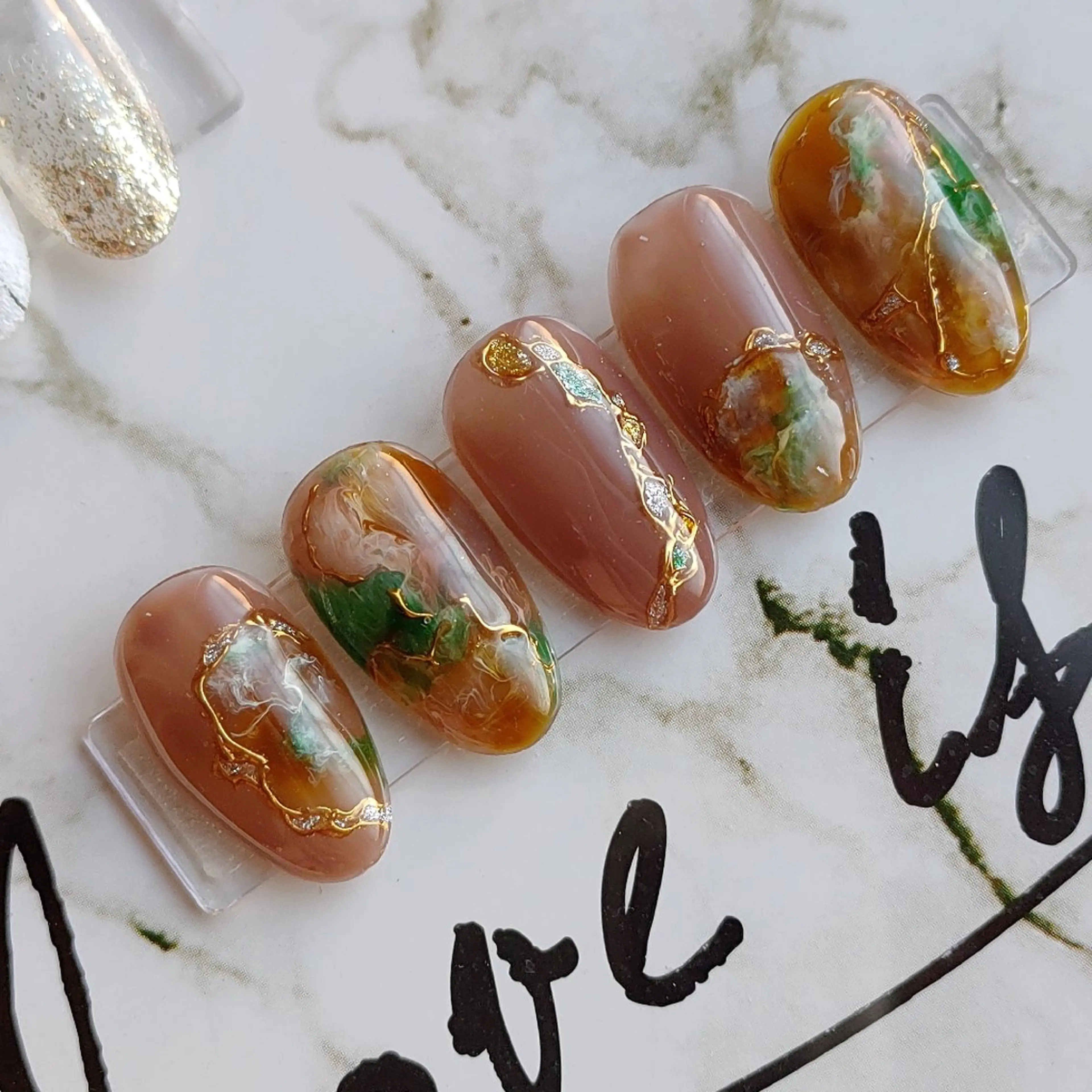 ネイル ニュアンスネイル nails muu まゆのネイルデザイン