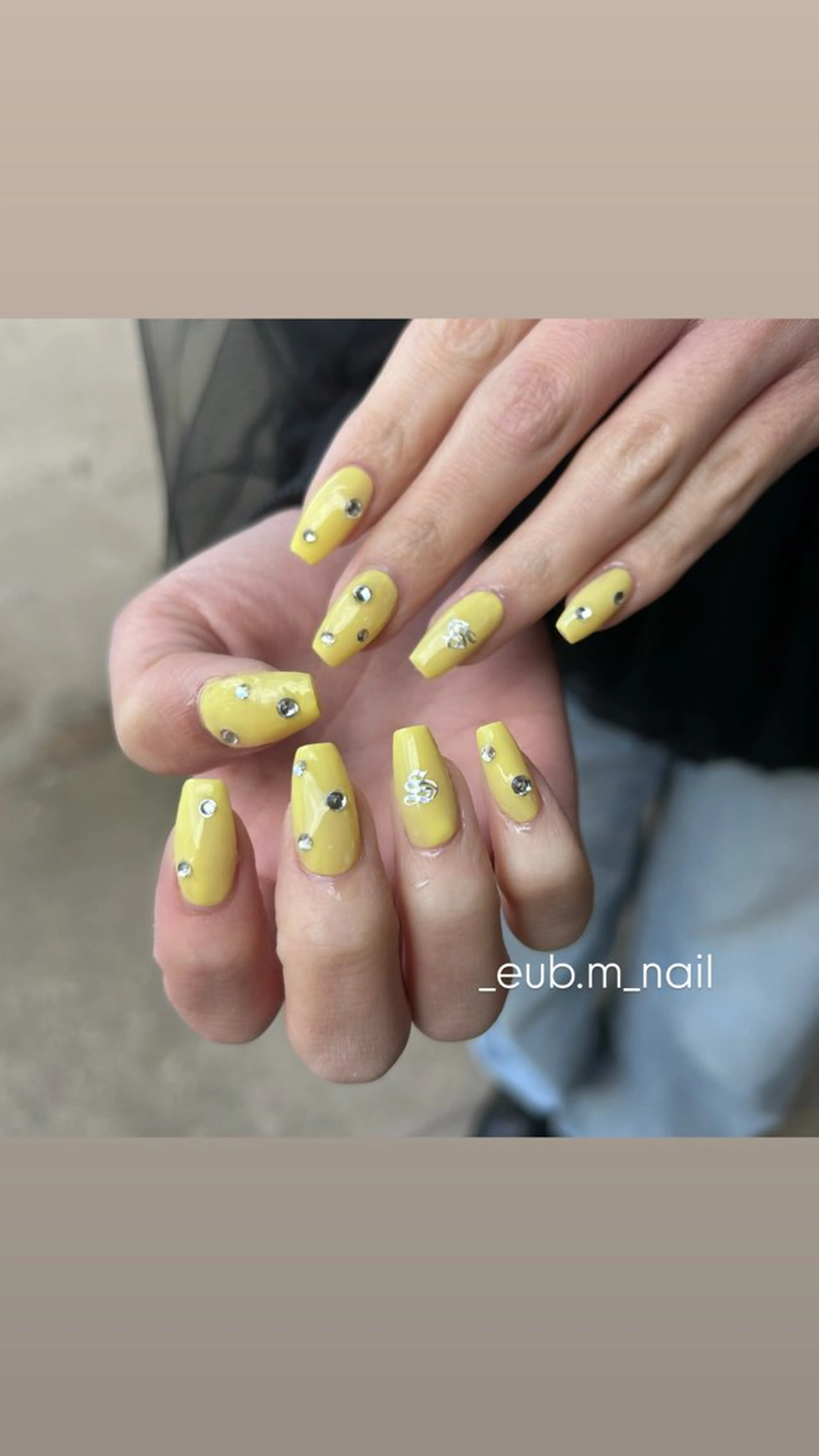 ネイル パステルネイル 春ネイル 黄色 ハンドネイル 深夜ネイルサロン eub.m_nailのネイルデザイン