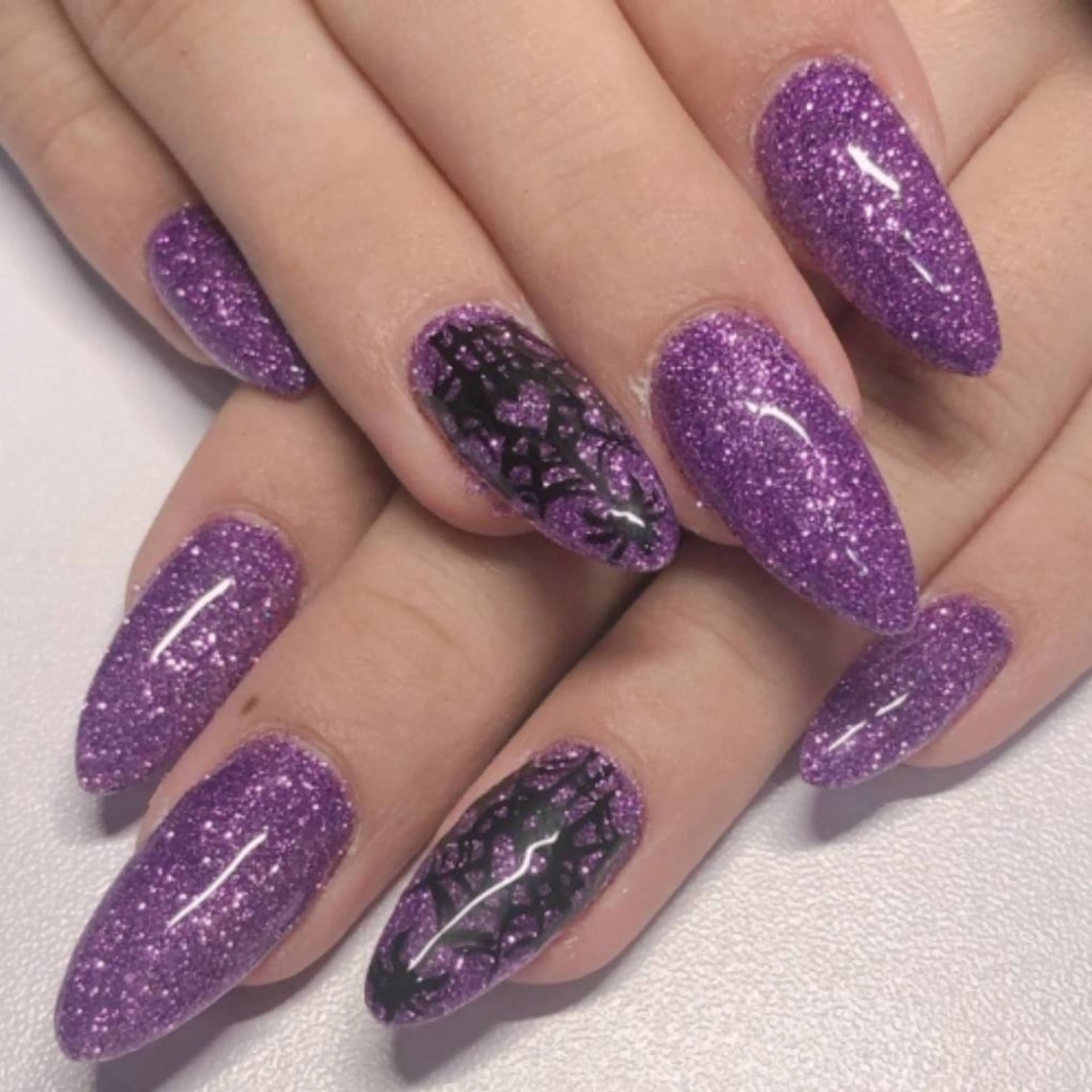 ネイル アートネイル ハート ラメ(グリッター) ワンカラーネイル パープル ハンドネイル よしだ ひろきのネイルデザイン