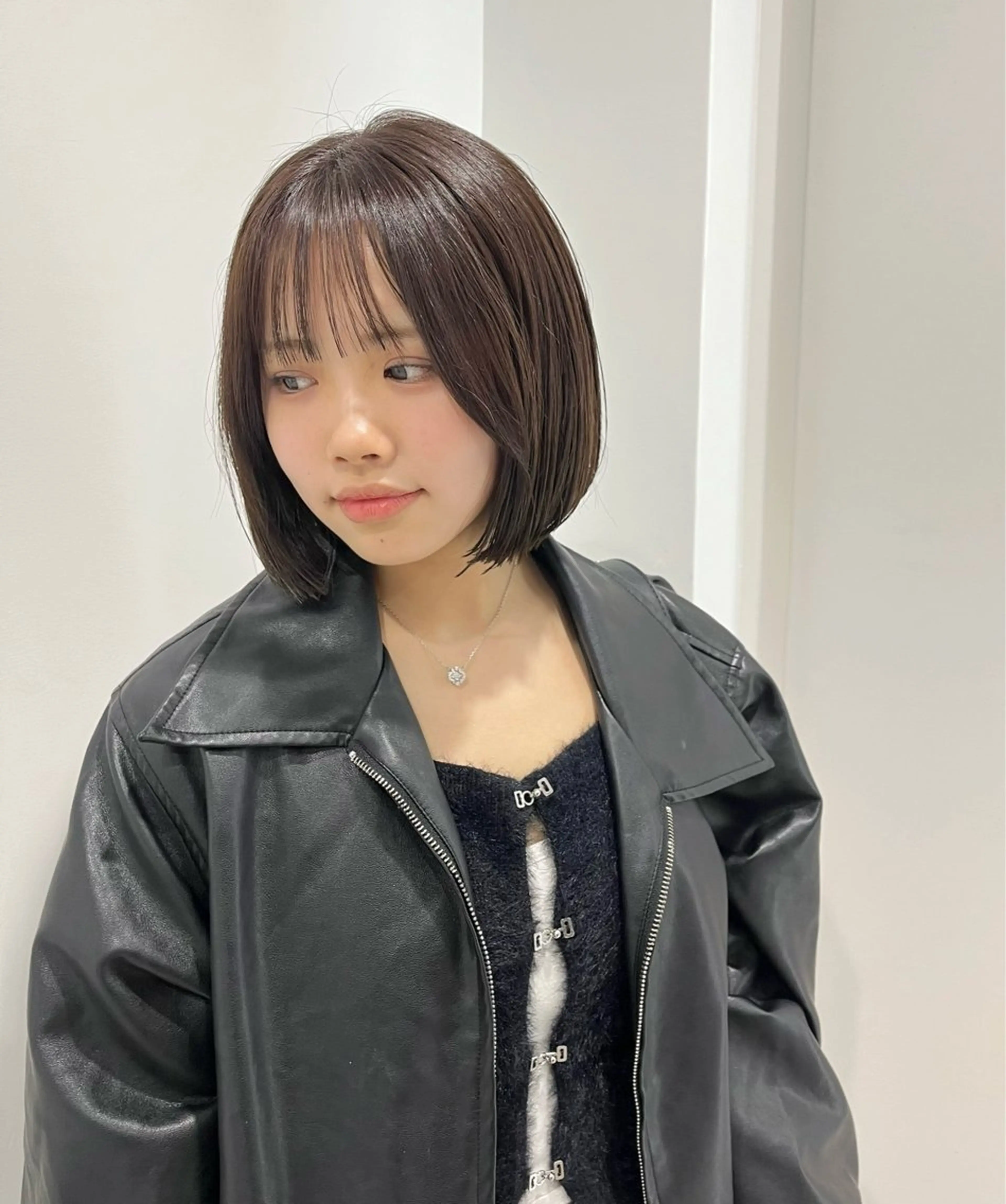 ショート 縮毛矯正/ハイトーン /パーマ/前原汐🎐のヘアスタイル