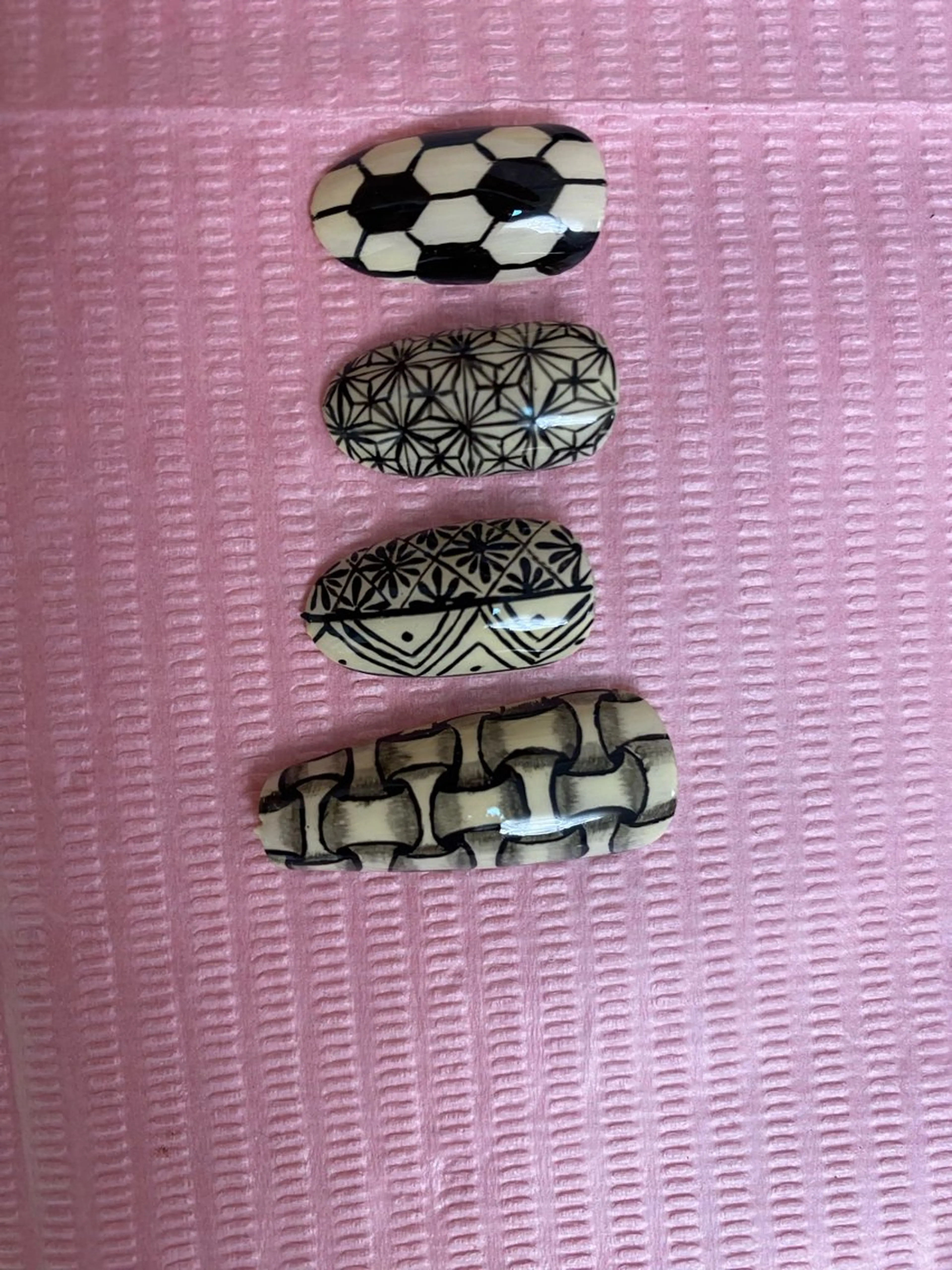 ネイル ホウ エンのネイルデザイン