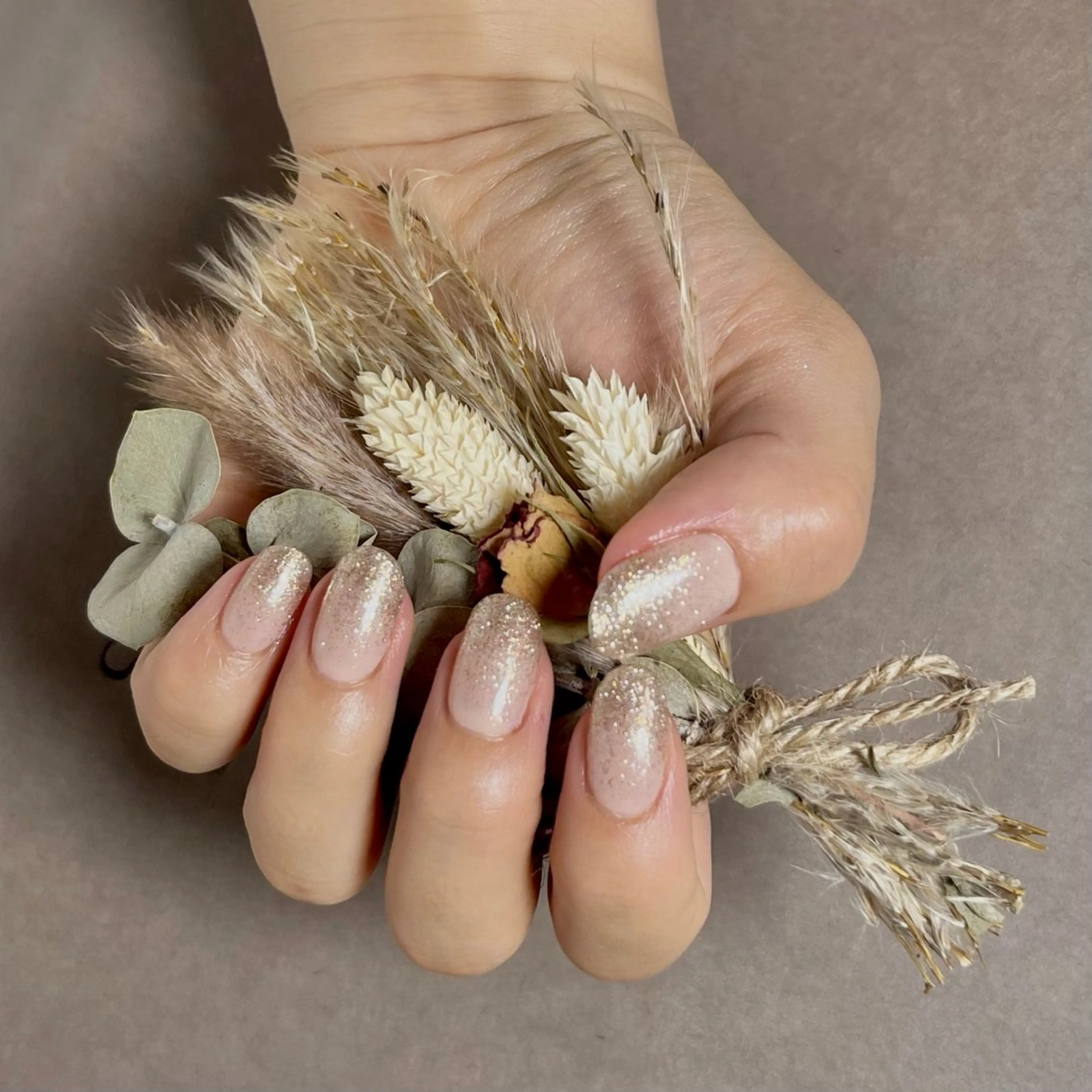 ネイル グラデーション ラメ(グリッター) ラメグラデーション ワンカラーネイル horikawa .yのネイルデザイン