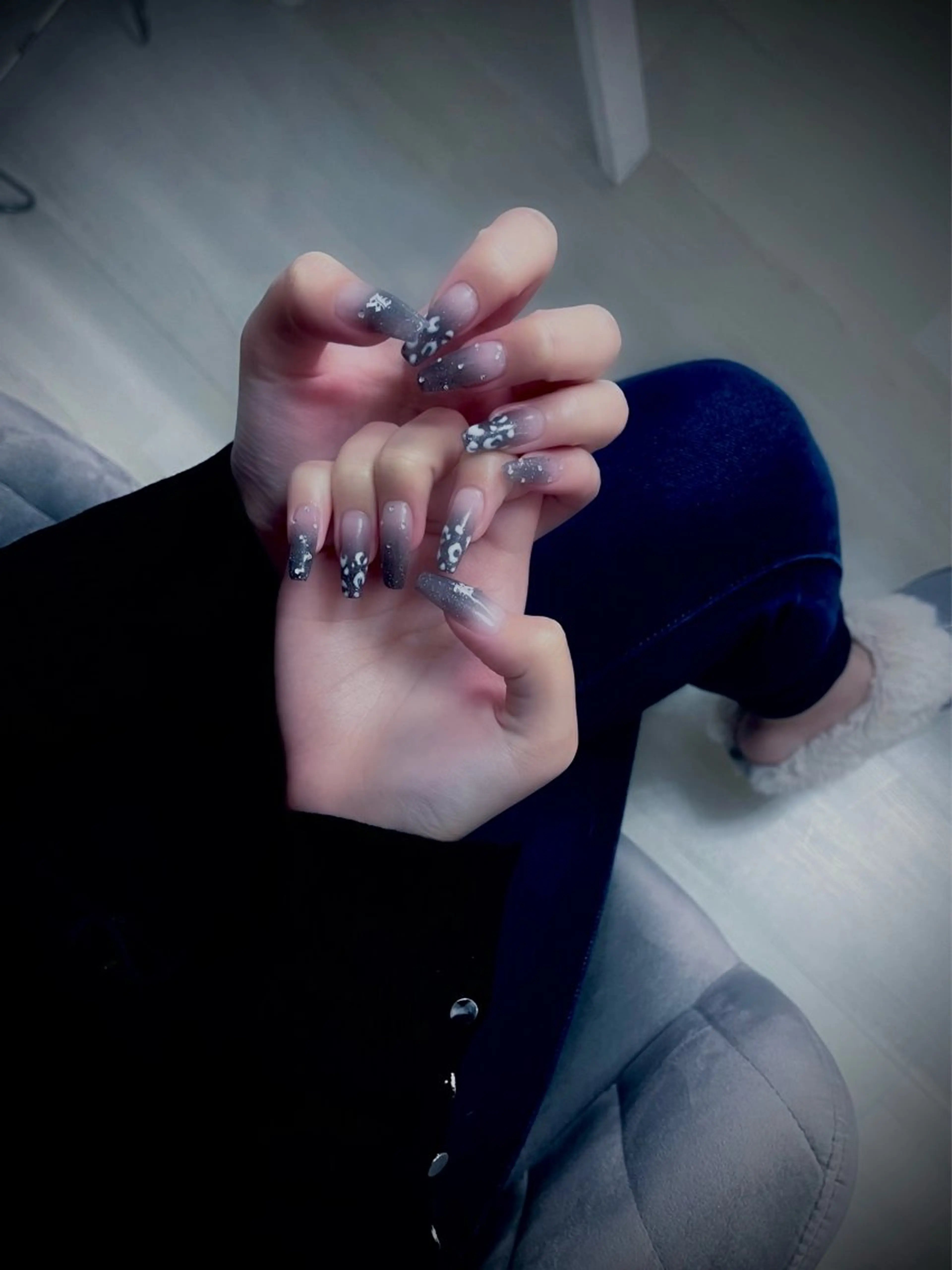 ネイル キラキラネイル マグネットネイル ワンカラーネイル スカルプネイル ワンホンネイル nine.🦋 YUKOのネイルデザイン