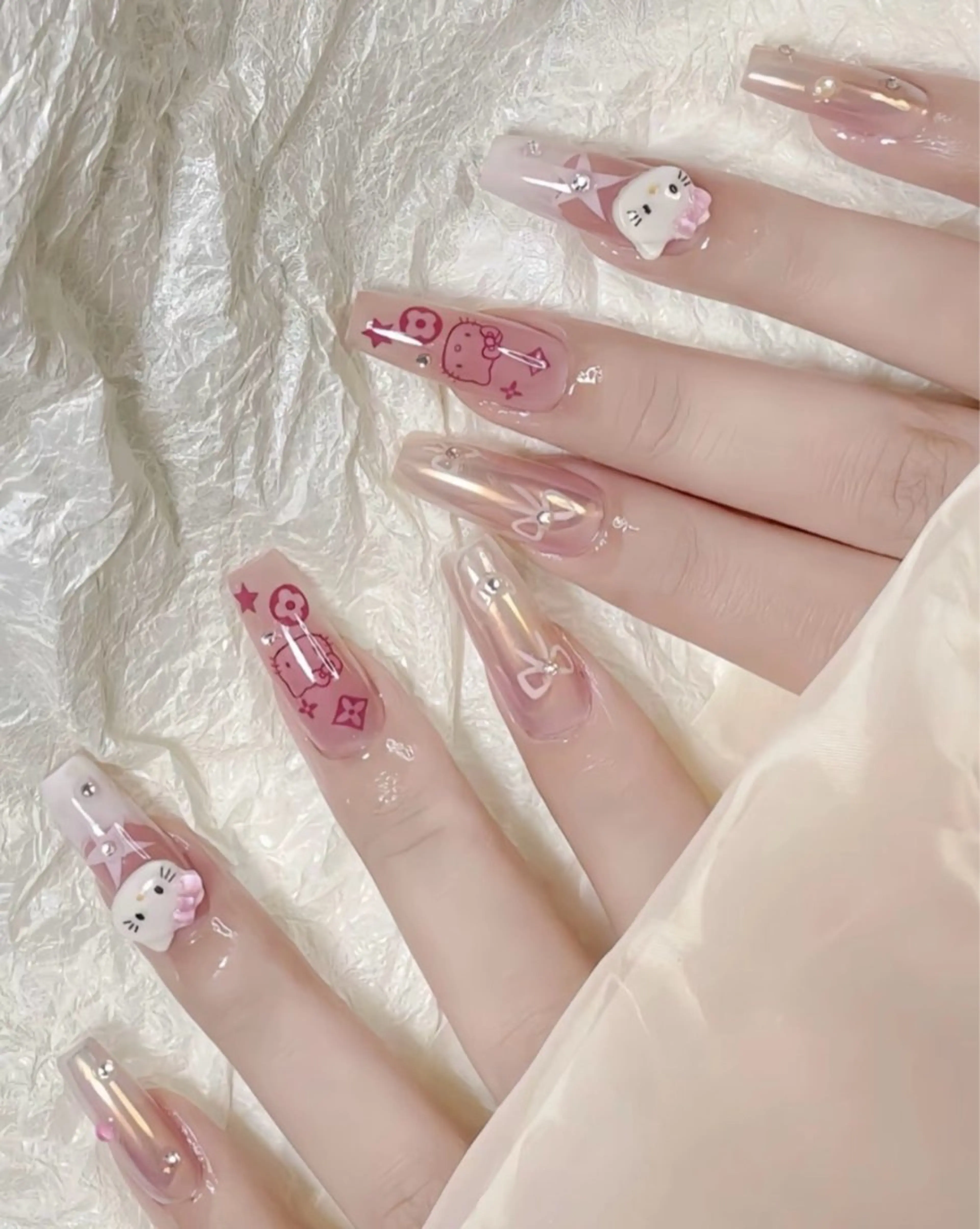 ネイル D-BEAUTY Nailsalonのネイルデザイン