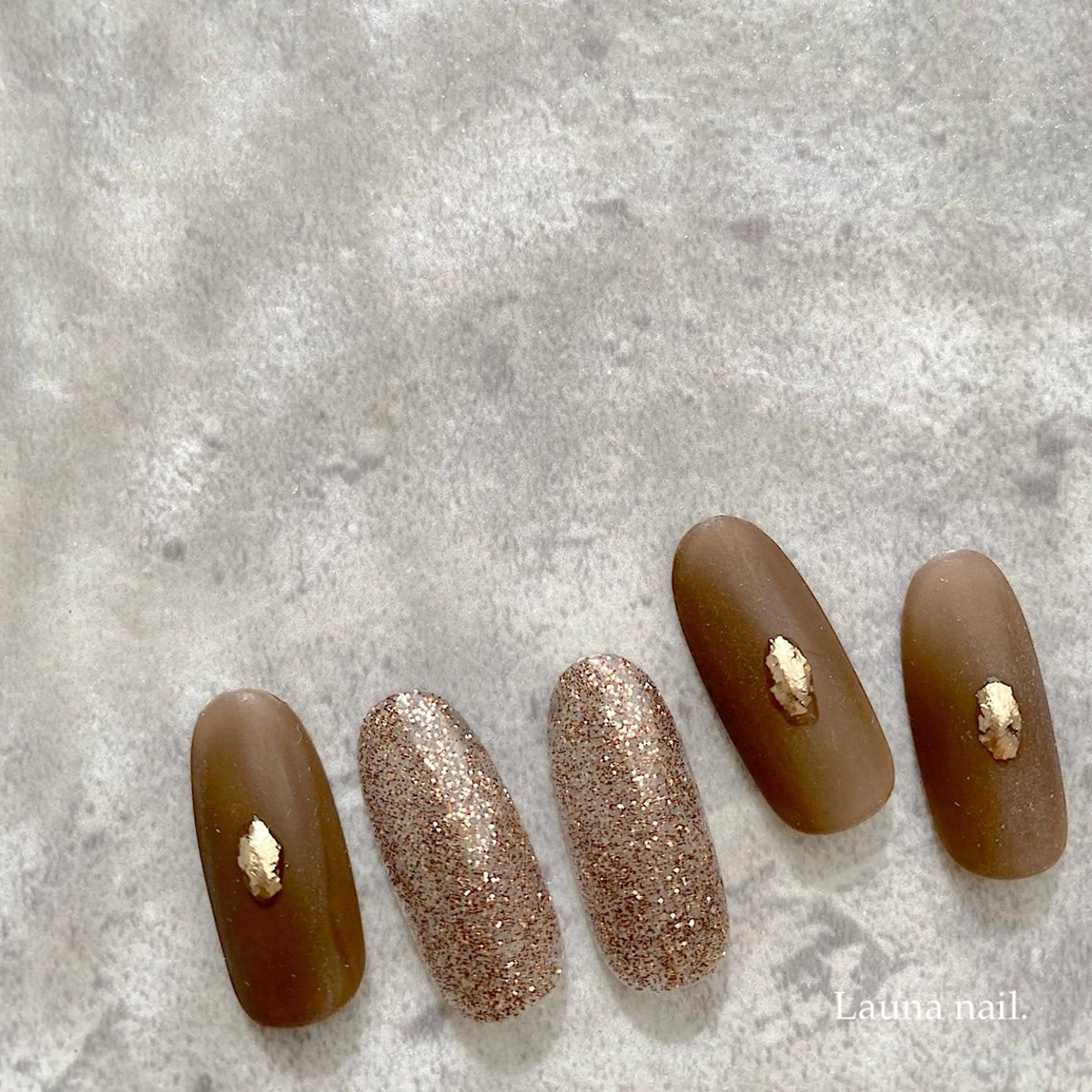 ネイル m o o d . emiのネイルデザイン