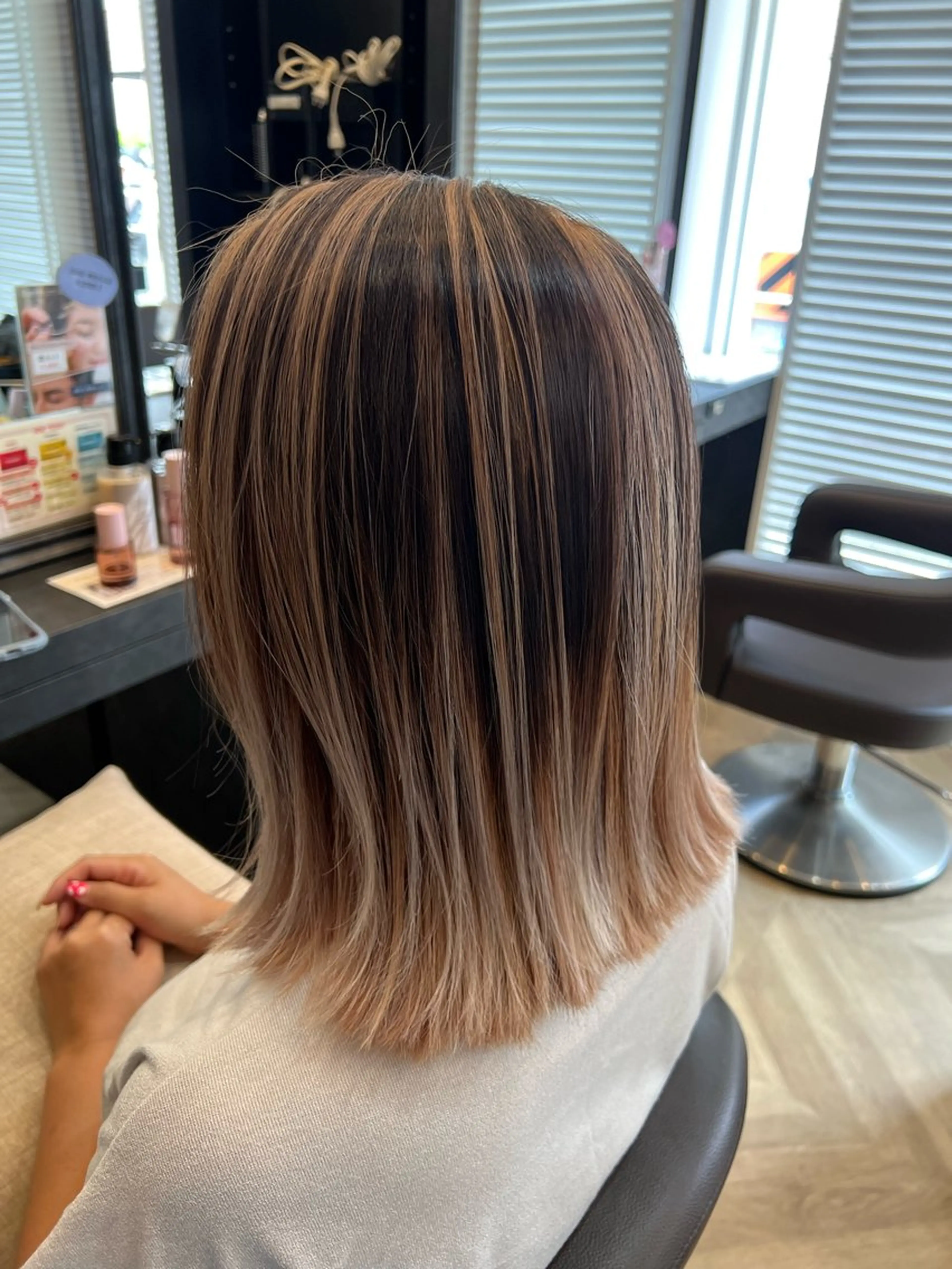 ミディアム カラー 【fiti】 小野寺 航大のヘアスタイル