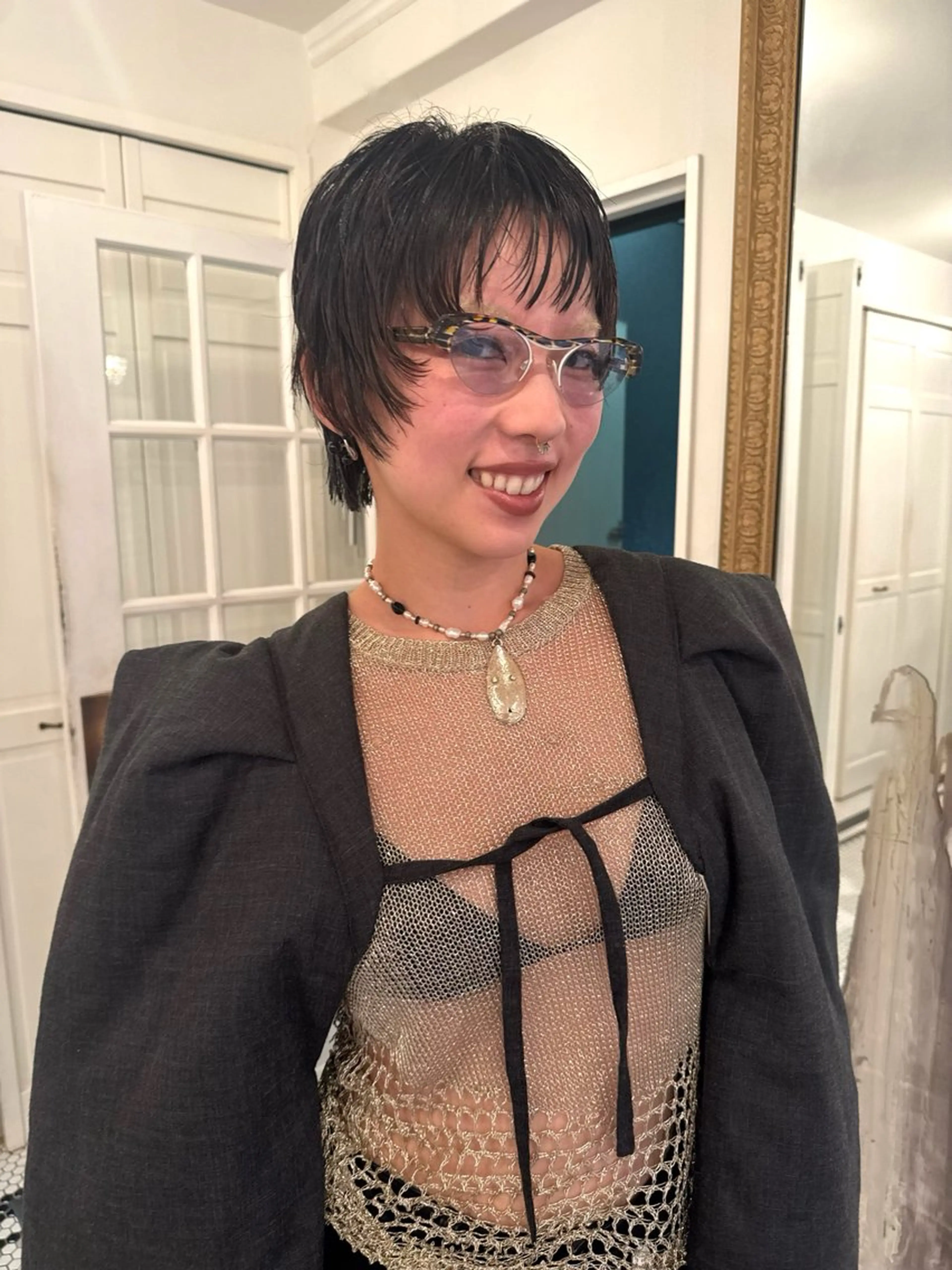 ショート カット ヘアカラー ブリーチカラー🎀 韓国風/寺門美優のヘアスタイル