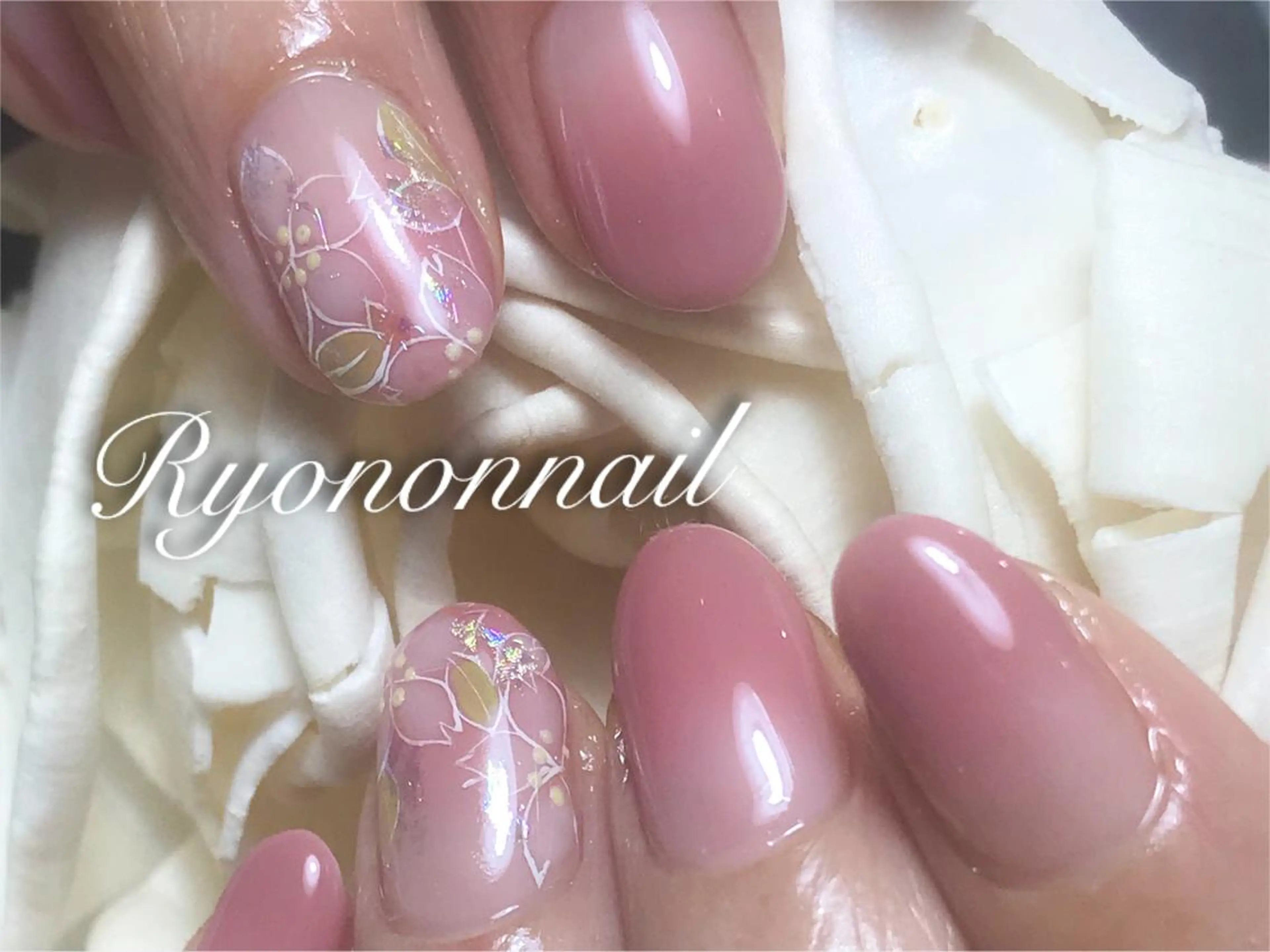 ネイル Ryononnail(リョノンネイル)所属・Ryononnail 上谷典子のネイルデザイン
