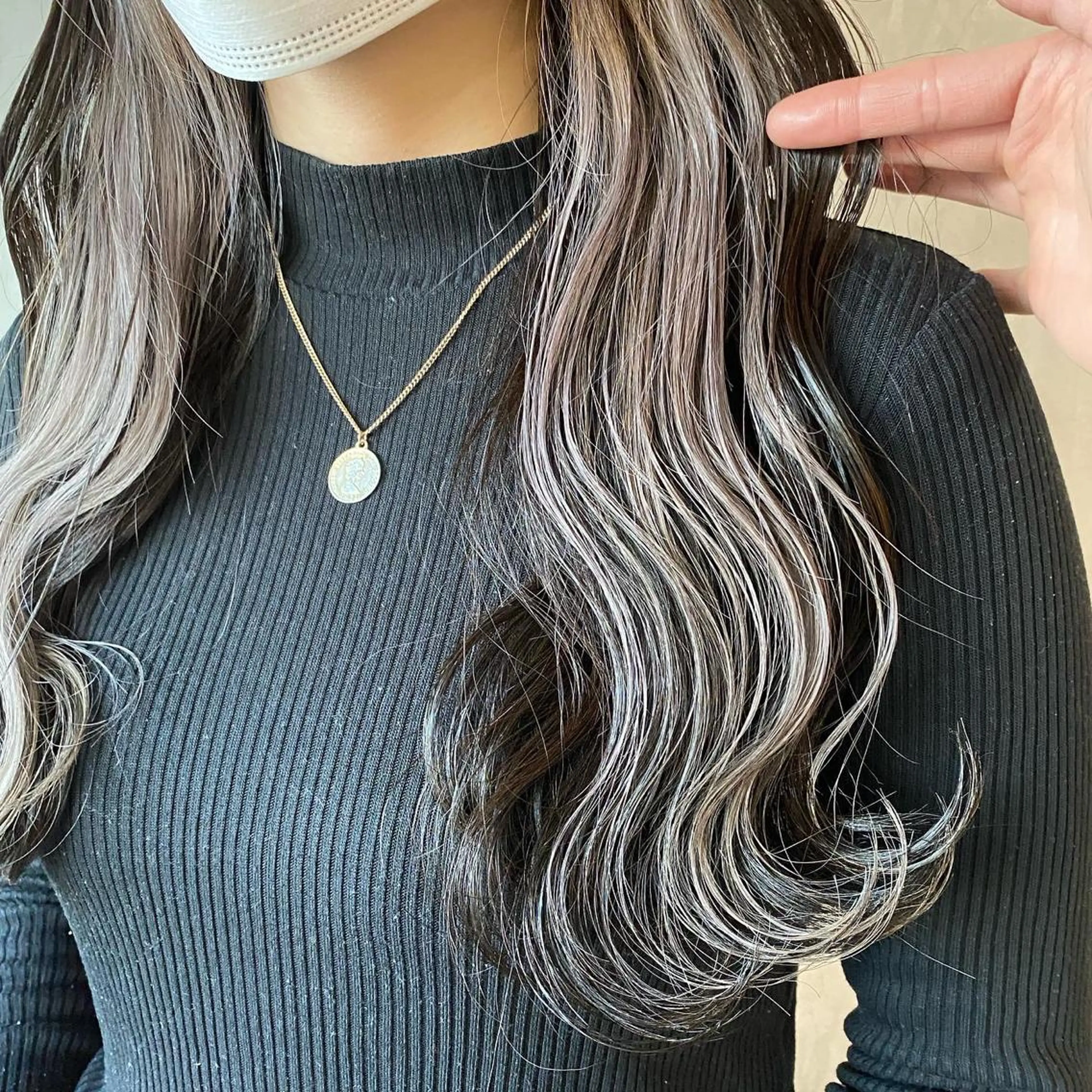 【デザインカラー(ブリーチ込)】➕トリートメントの写真