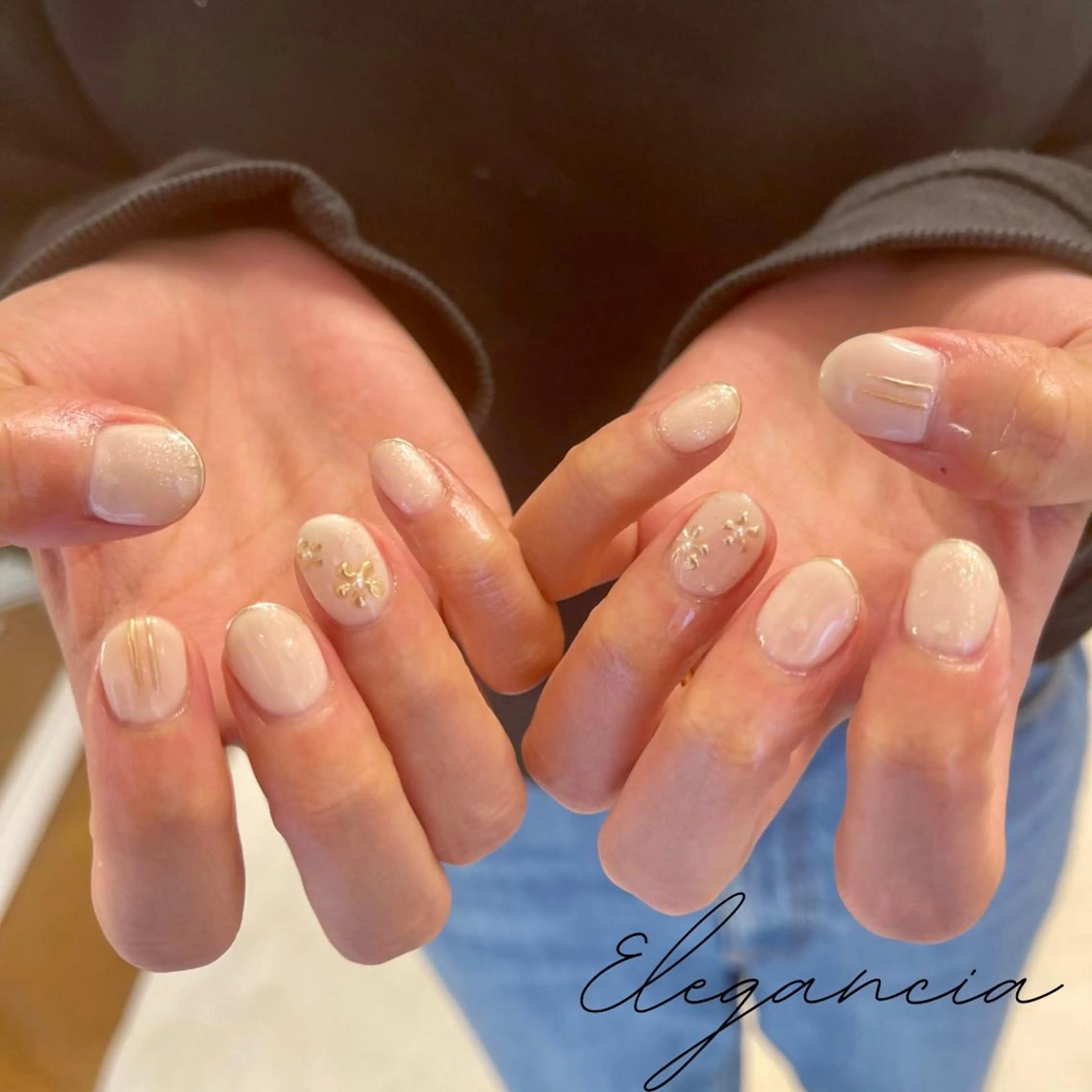 カラー ネイル ハンドネイル Elegancia. Hiromiのネイルデザイン