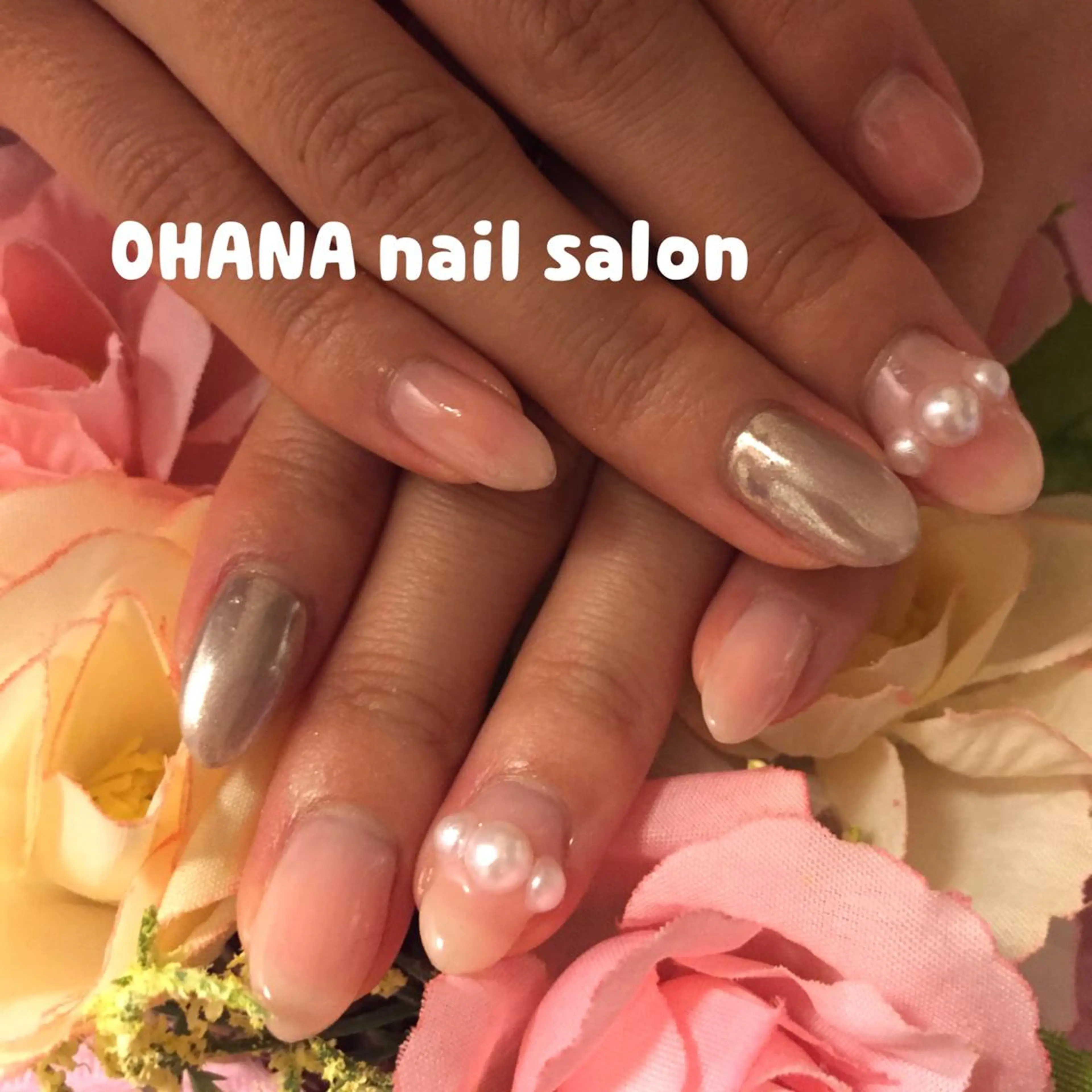 ネイル チークネイル ミラーネイル 那覇🏝️台湾人 ネイリストSHIUのネイルデザイン