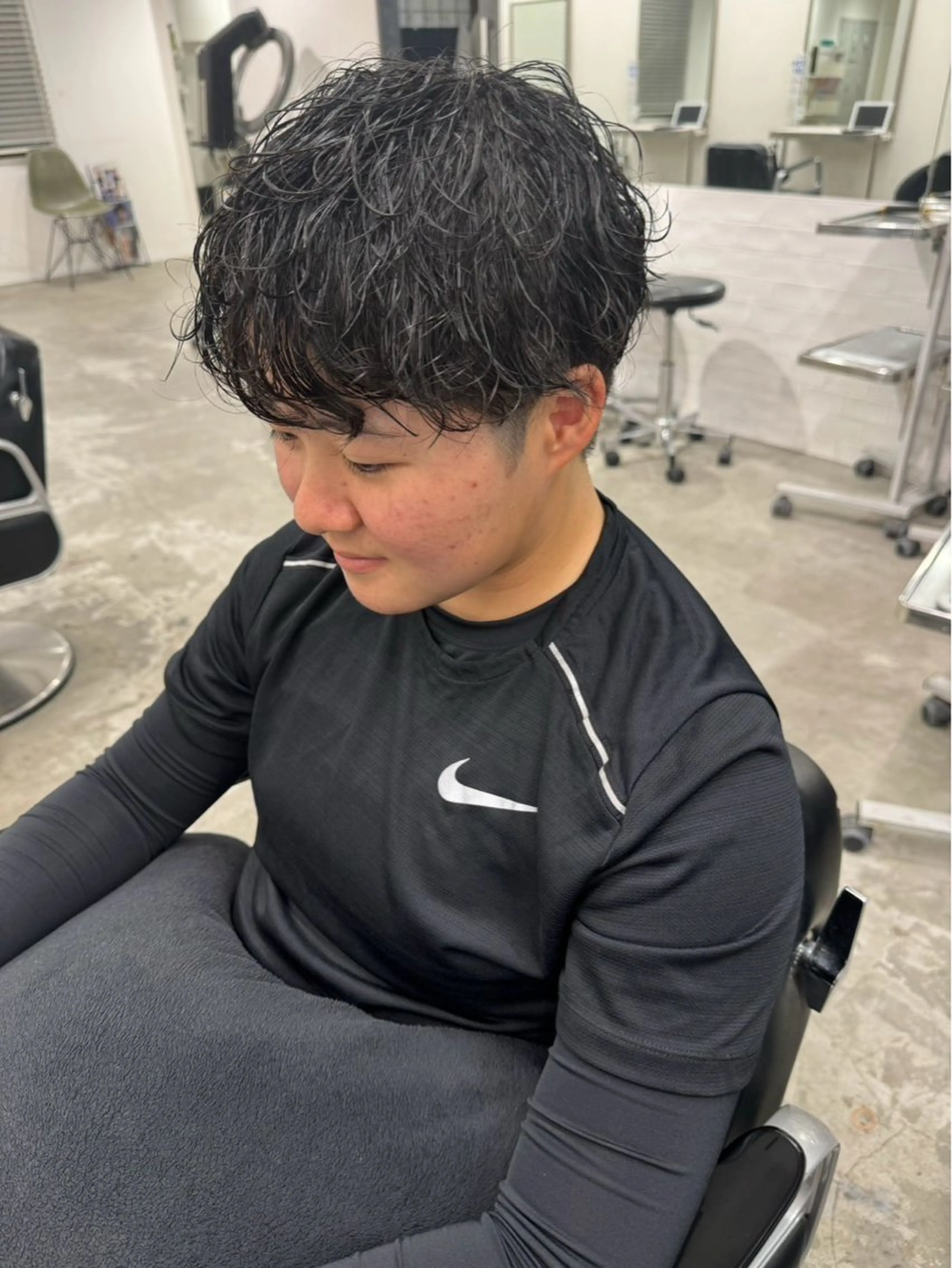 パーマ ハイトーン/レイヤー /艶カラー🎀のヘアスタイル