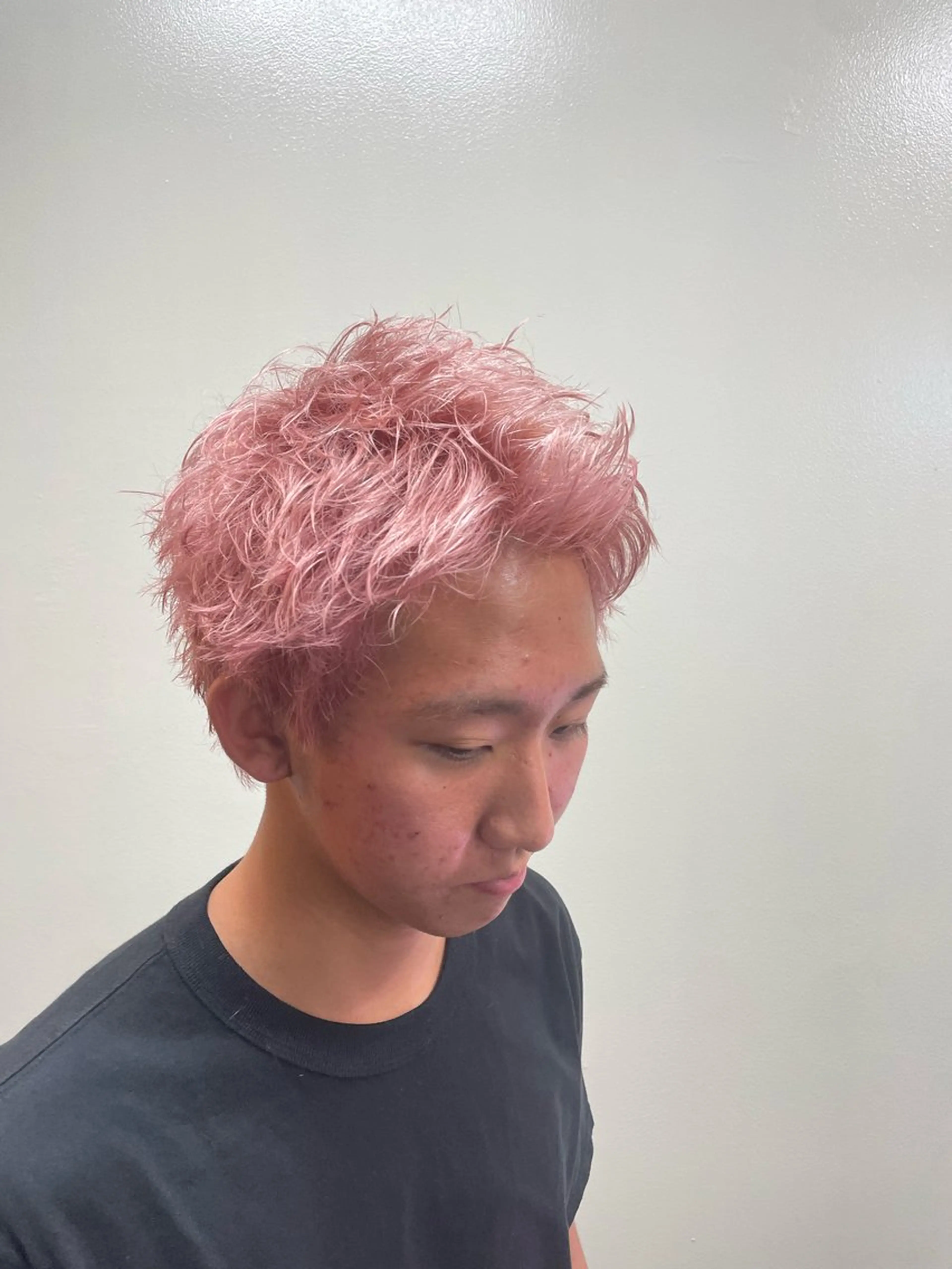 ショート カラー メンズ シャドウパーマ/縦落 ちパーマ 大久保のヘアスタイル