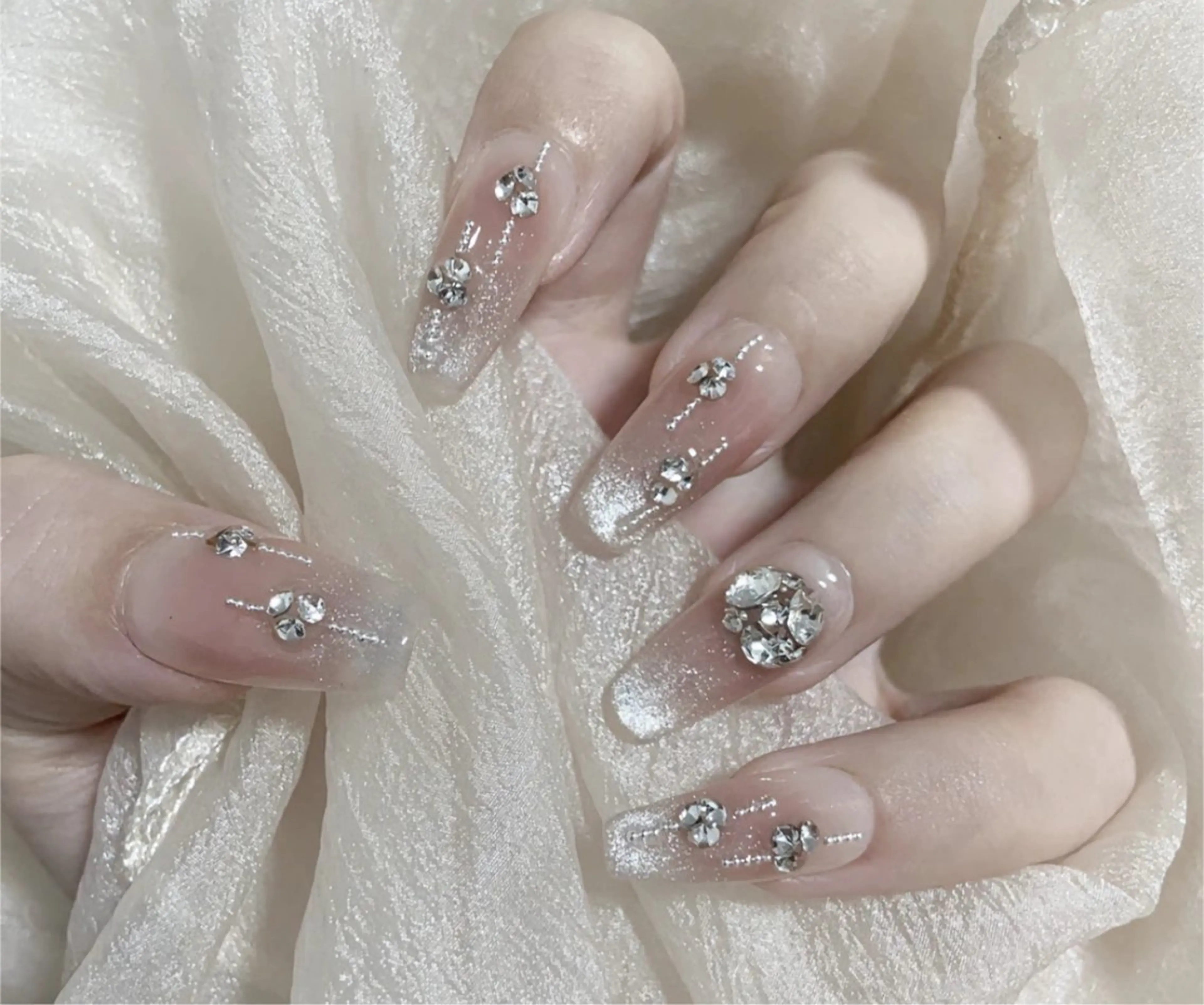 ネイル YUYI.nail salonのネイルデザイン