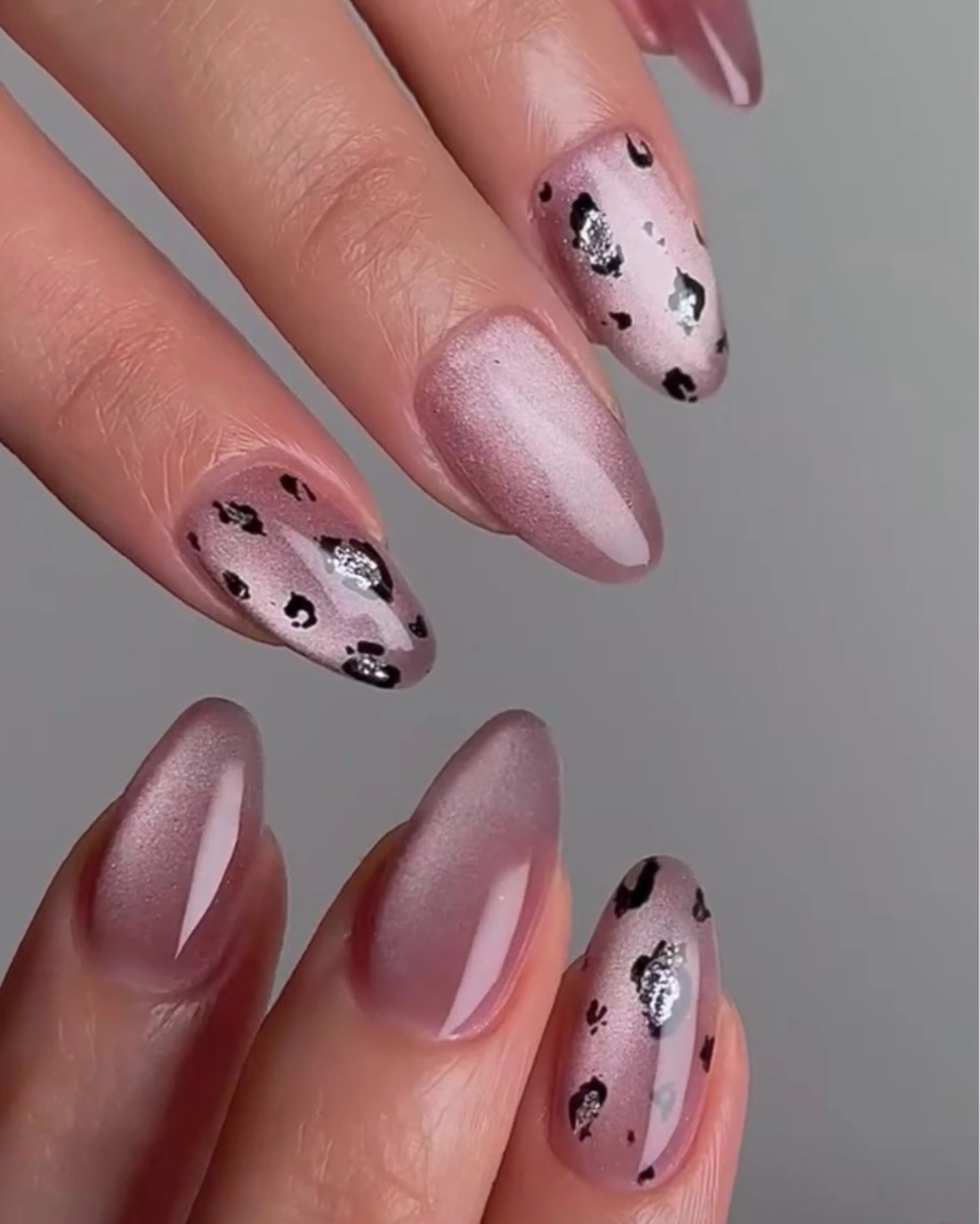 ネイル マグネットネイル オトク ネイルのネイルデザイン