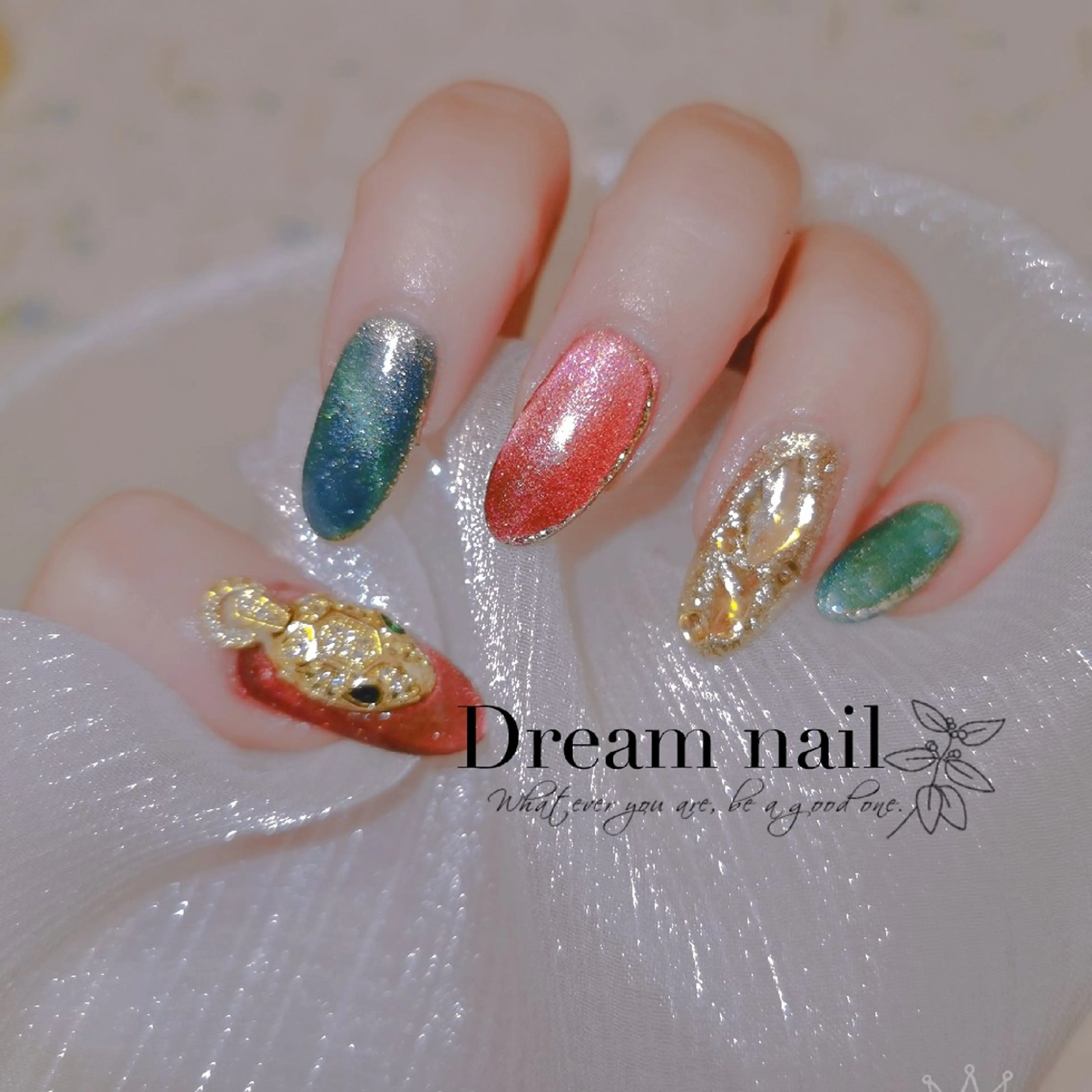 ネイル ハンドネイル ネイリストゆか💅 長さだし、深爪矯正のネイルデザイン