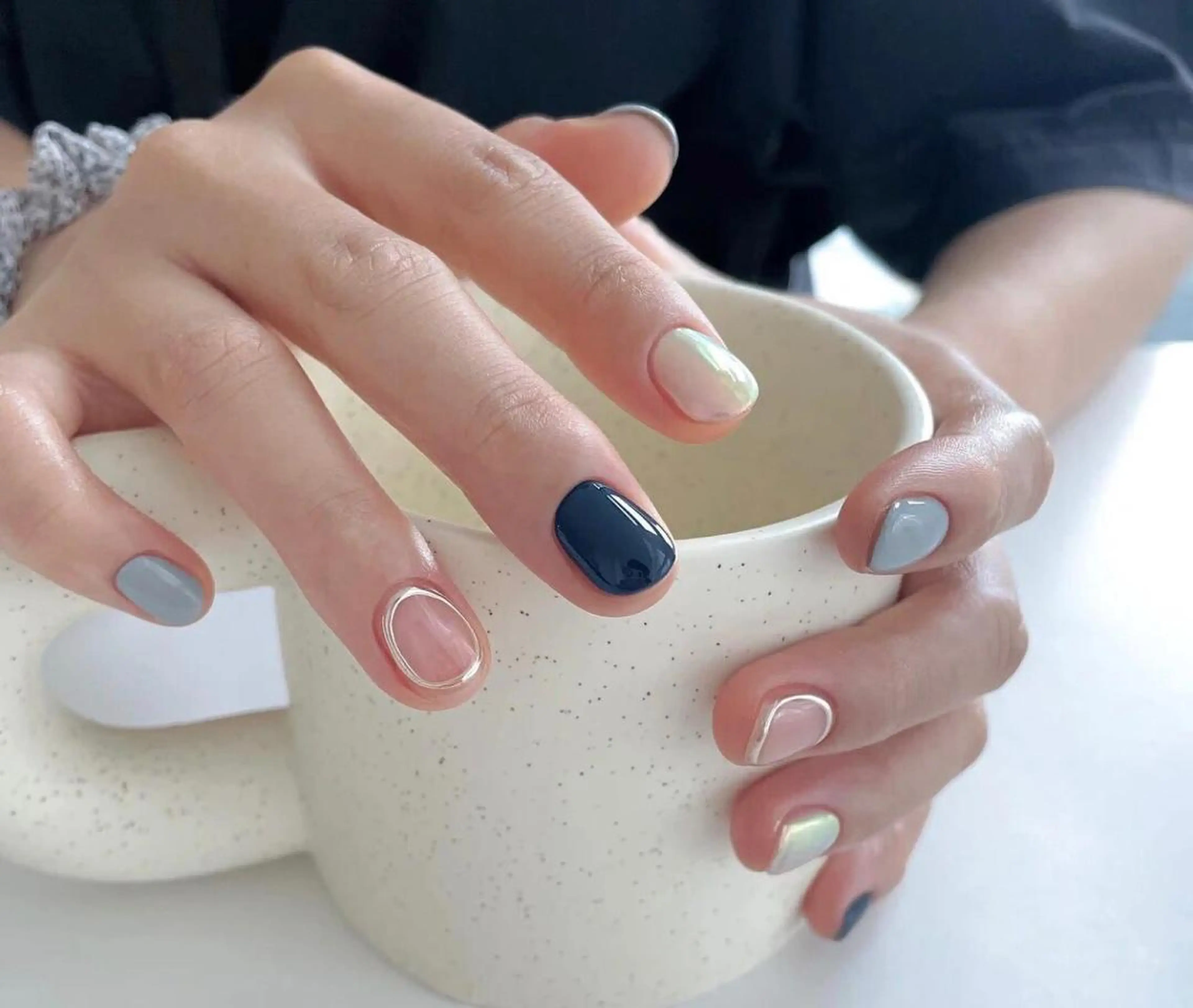 ネイル ハンドネイル 💅E•U•B NAIL🌹所属・横浜市中区曙町 ネイルE·U·Bのネイルデザイン