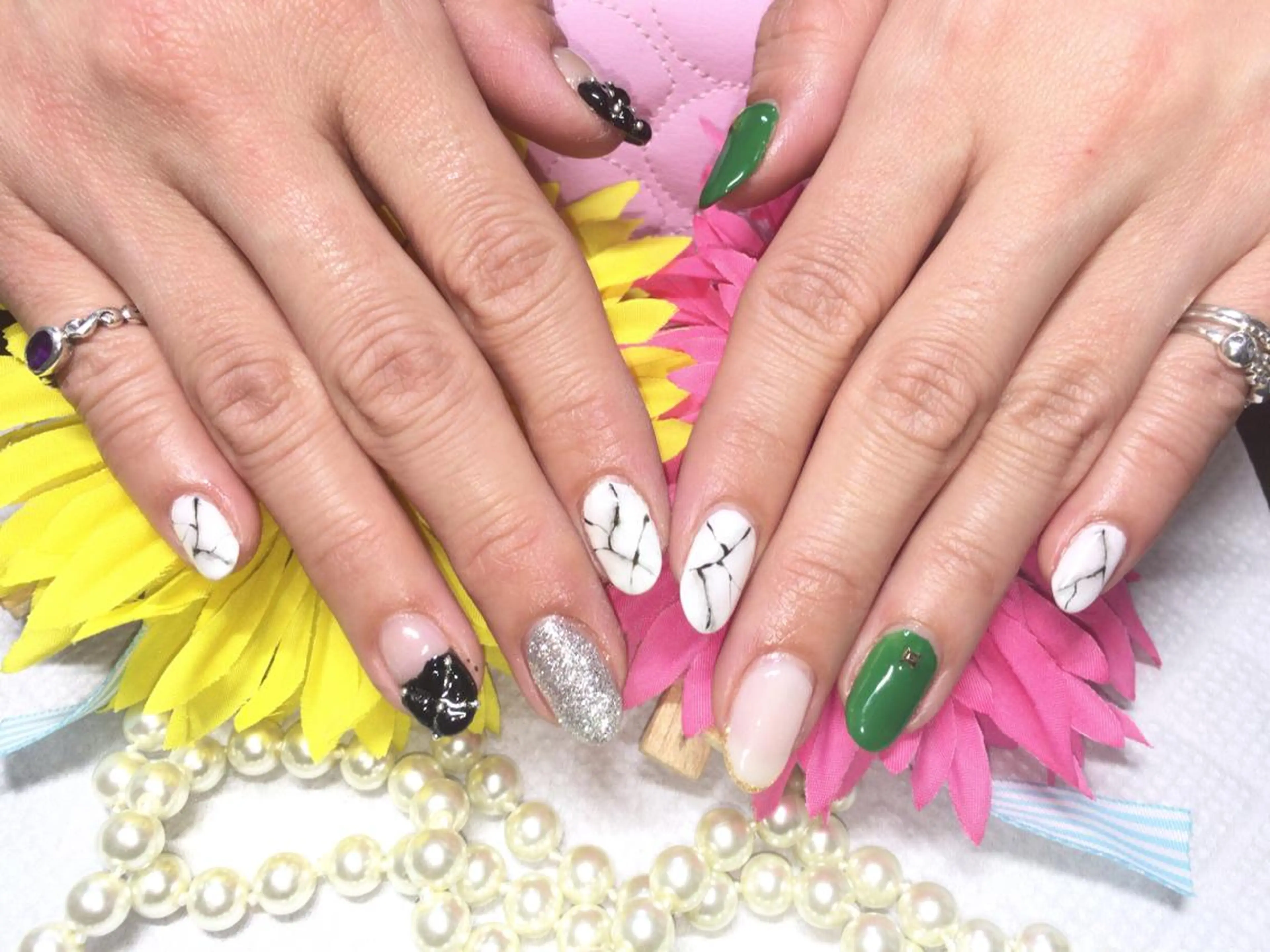 ネイル ハンドネイル ハンドケア ネイルサロン HARRYS所属・ネイル･脱毛サロン HARRYSのエステ・リラクイメージ