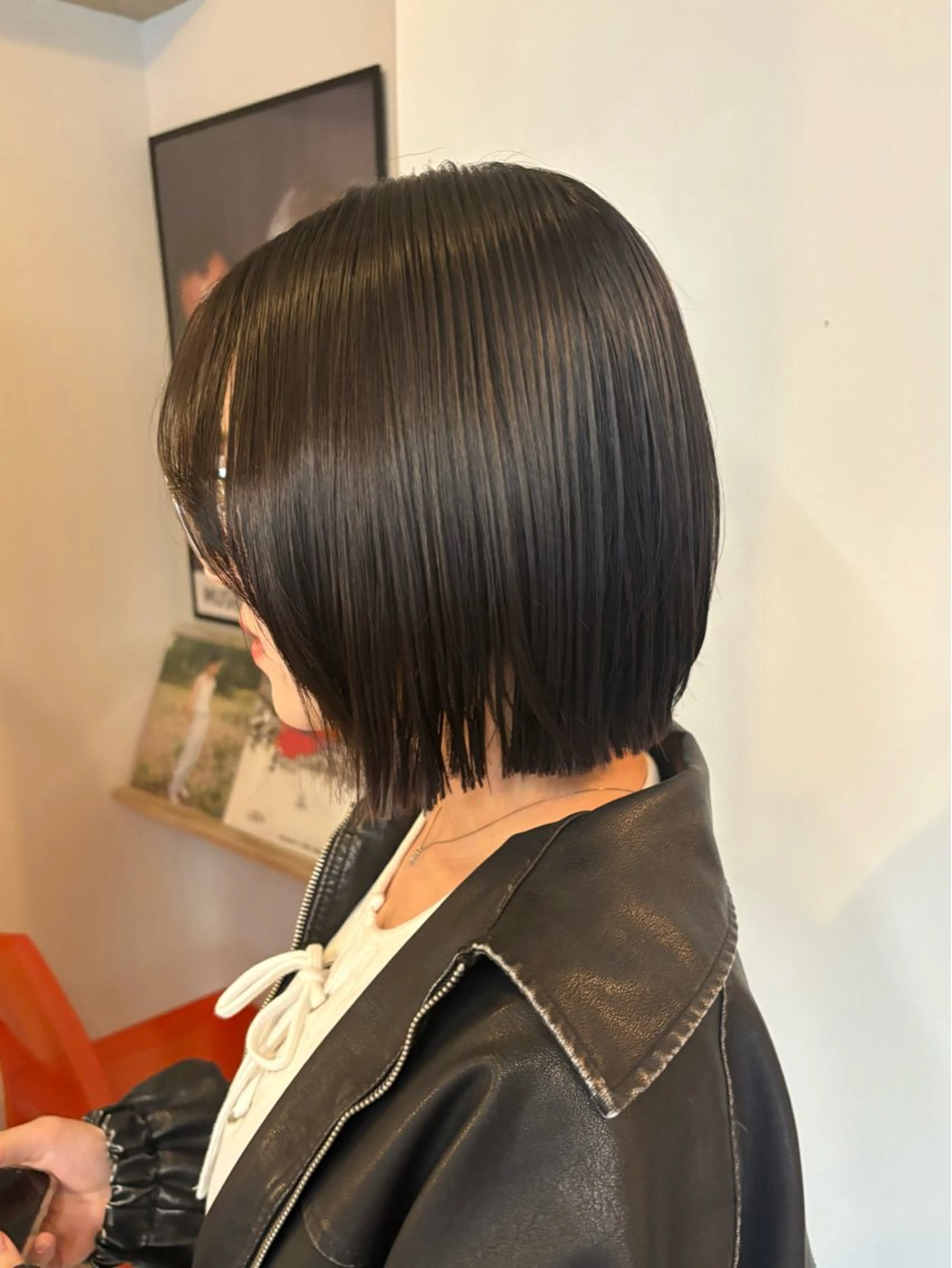 ミディアム ボブ くびれヘア 顔まわりレイヤー レイヤーカット person♡kii マオのヘアスタイル