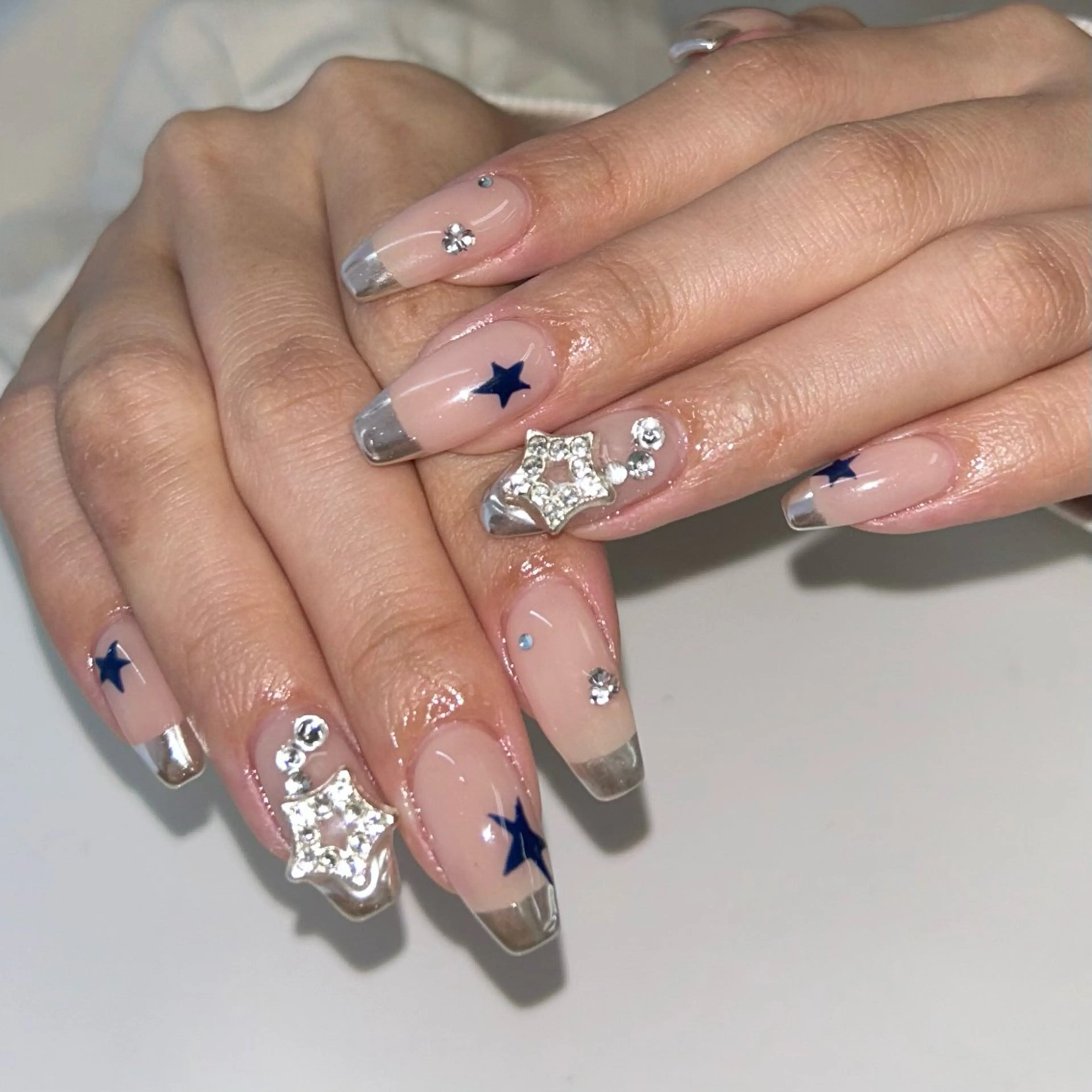 初回オフ無料【オフあり】Hand 120分アート🪽の写真