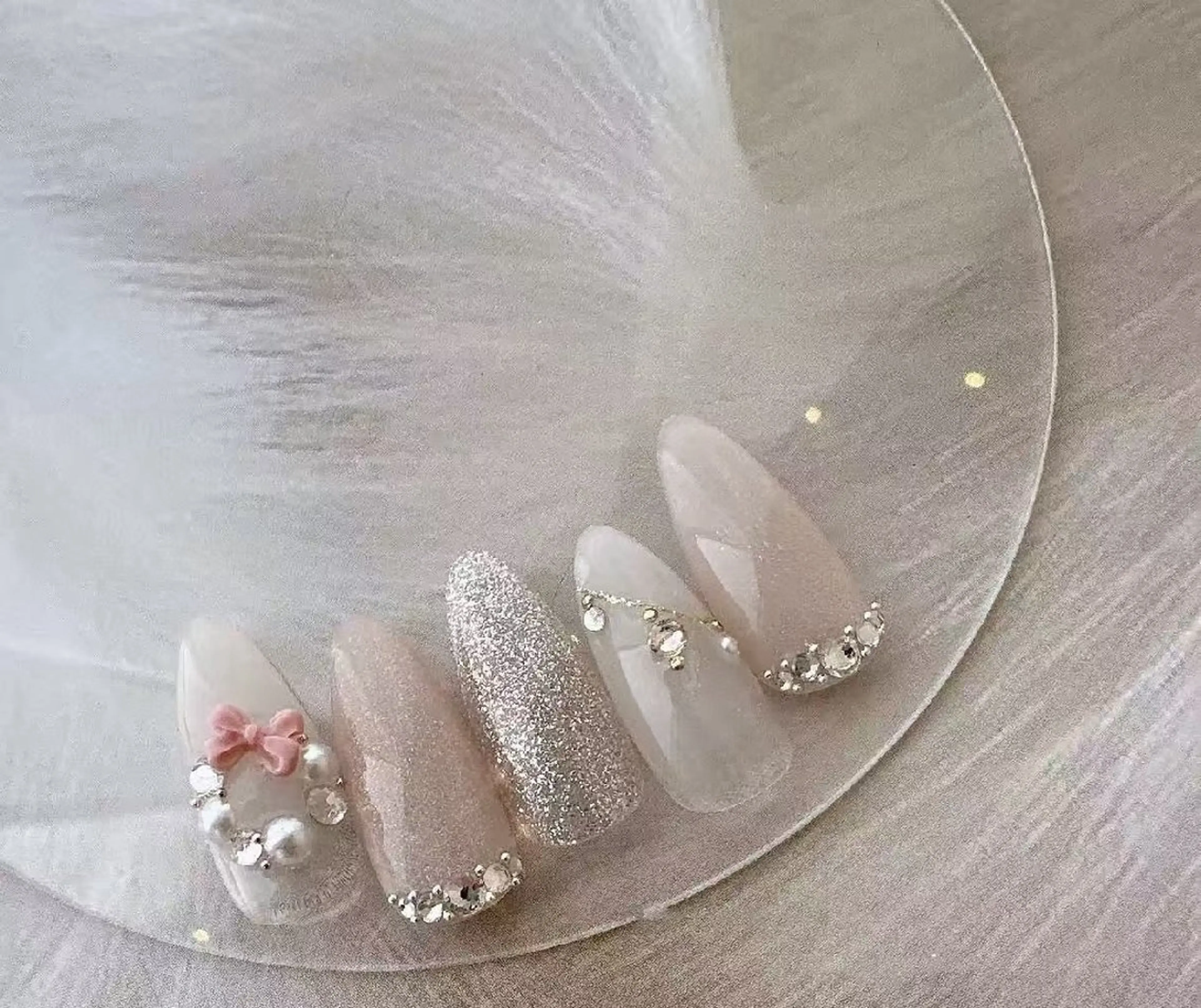 ネイル ネイリストゆか💅 長さだし、深爪矯正のネイルデザイン